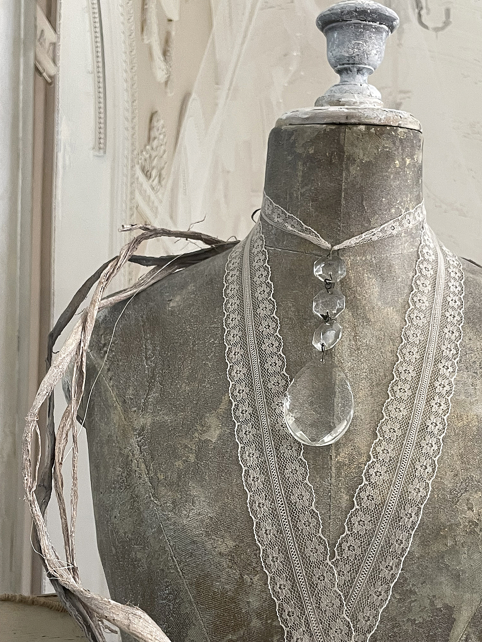 Antike Schneiderpuppe / zarter Torso ***