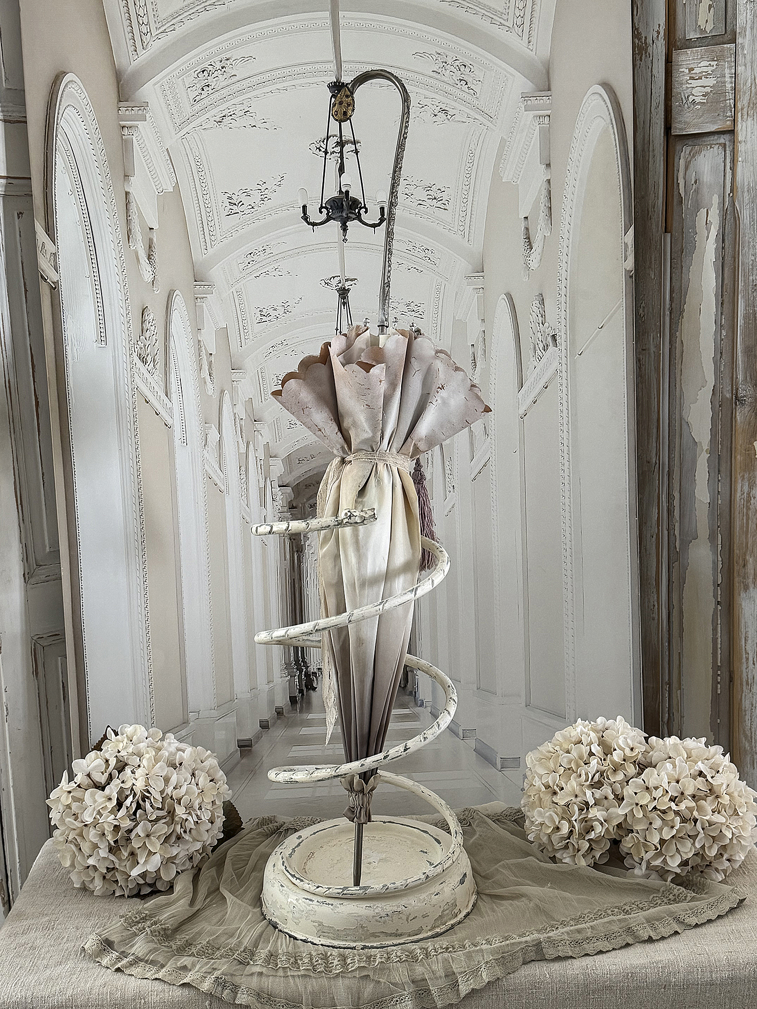 Alter ausgefallener Schirmständer im Shabby-Chic – dekoratives Vintage-Unikat mit Schlange***