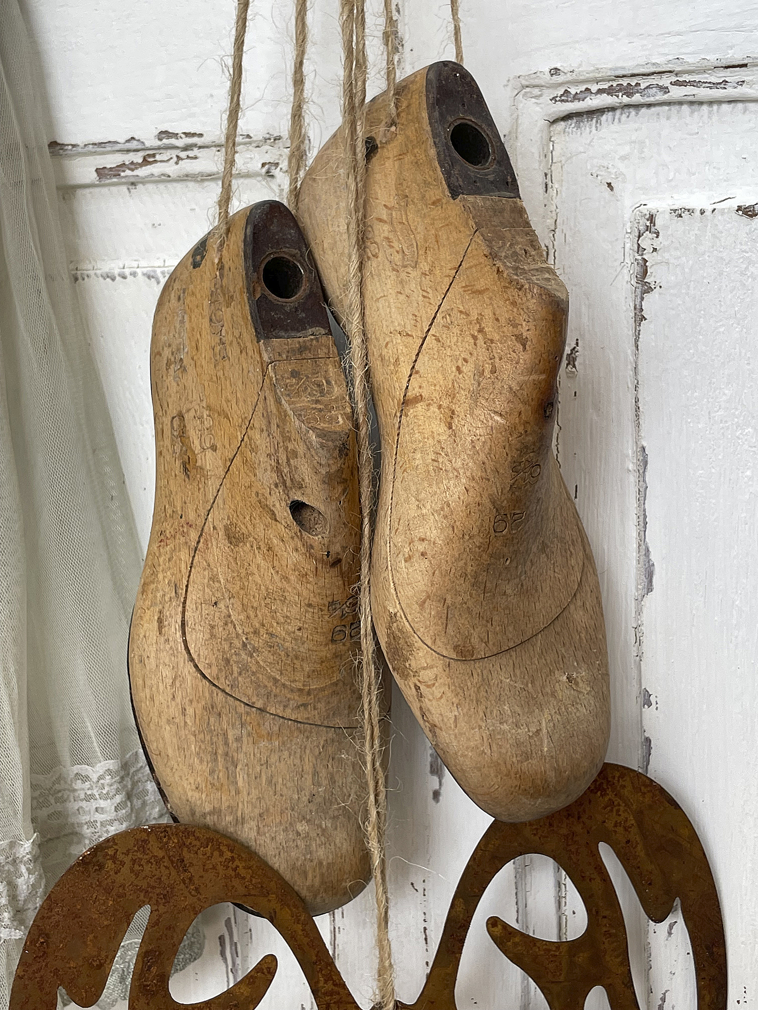 Antike Kinder-Schuhleisten mit Eisen-Flügel***