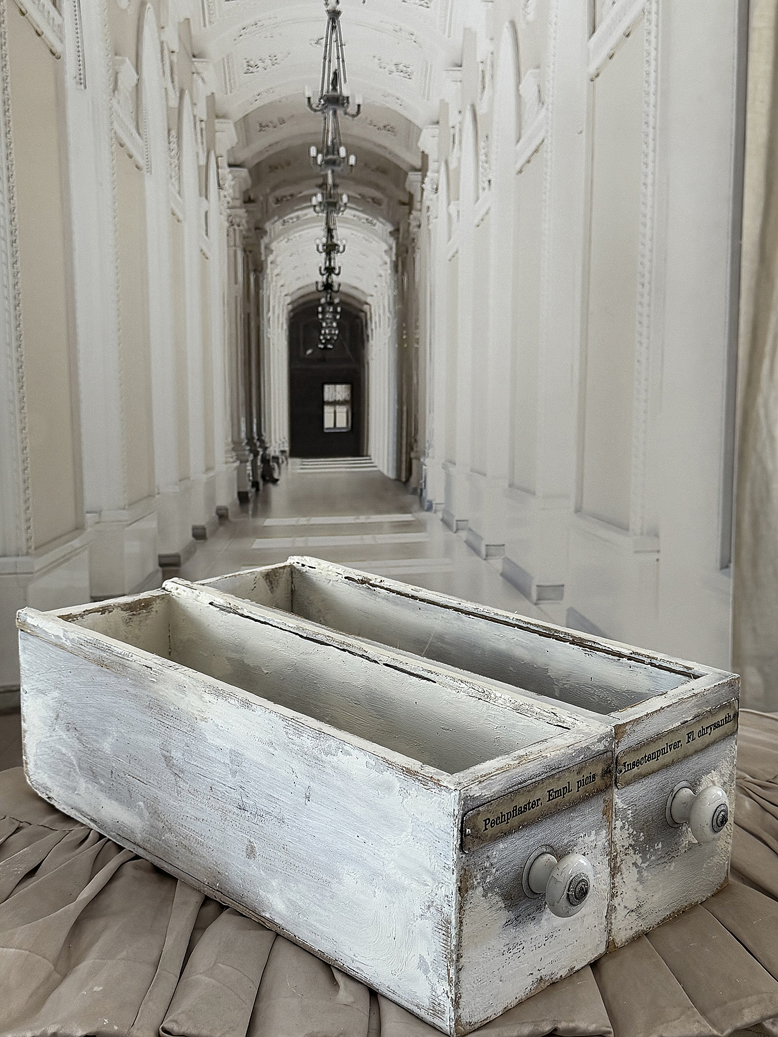 Duo alte Apothekerschubladen***