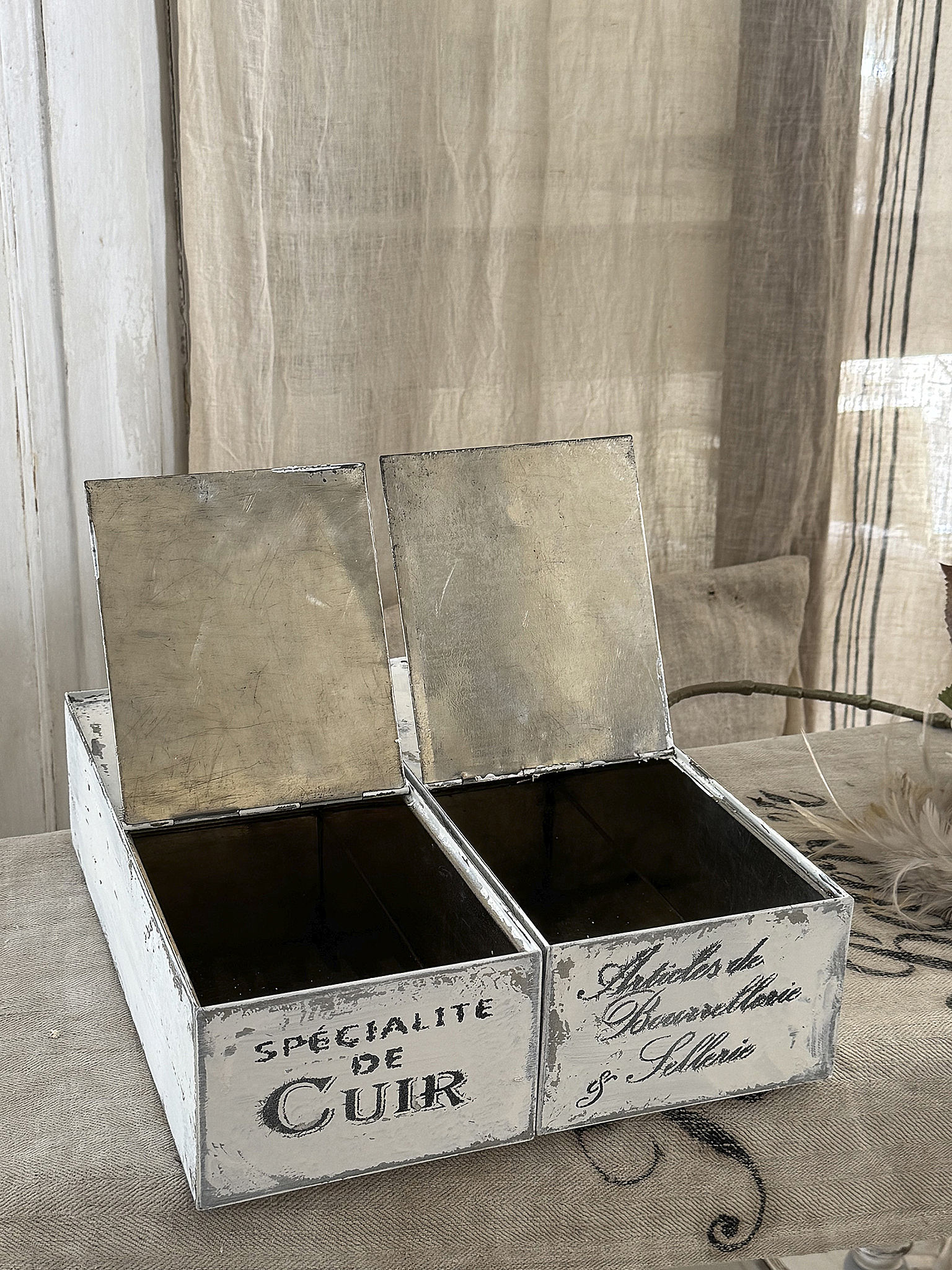 Duo alte Zinkblechkisten Specialite***