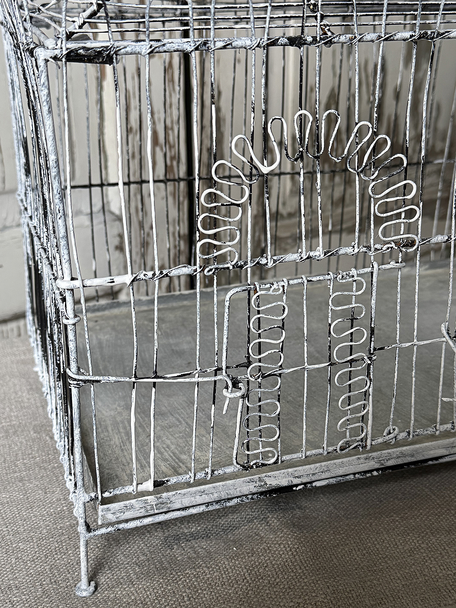 Zauber der Vergangenheit – antiker französischer Vogelkäfig***