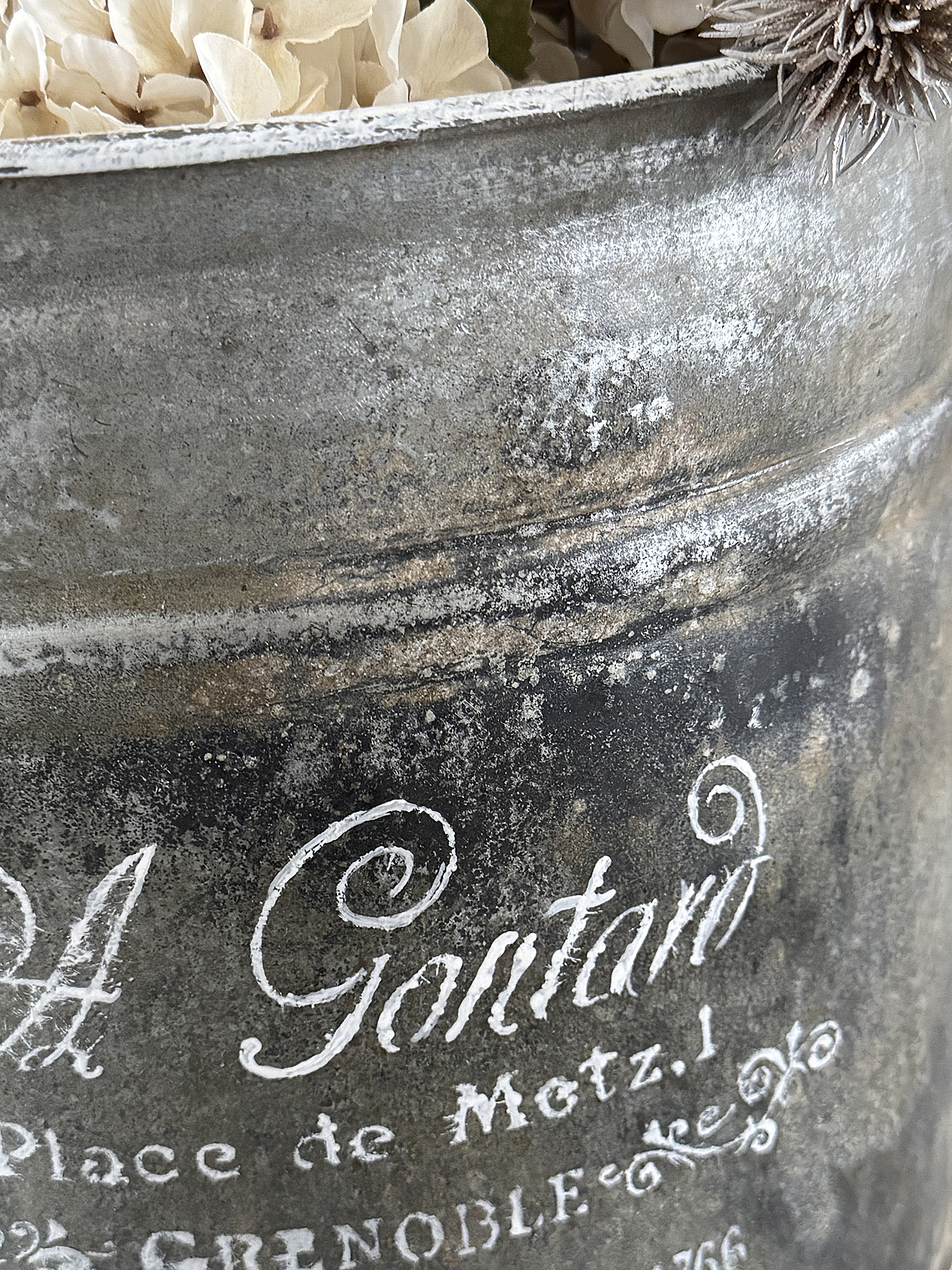 Alter Zinktopf mit französischem Flair***