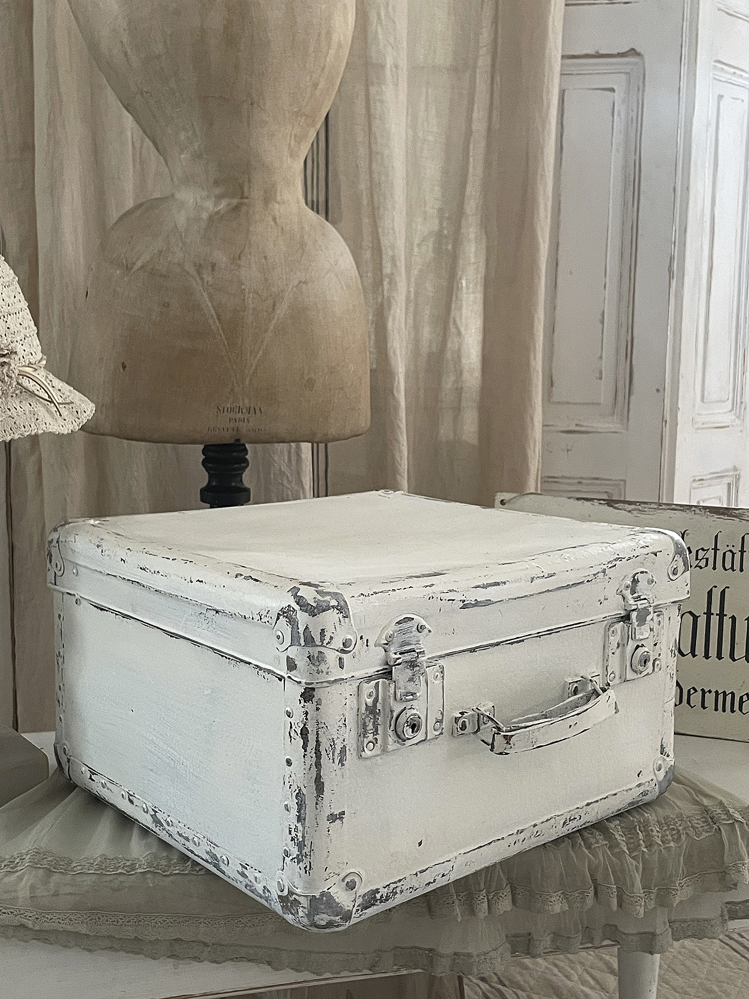 Alter Hutkoffer Brocante*** Alter Hutkoffer Brocante***