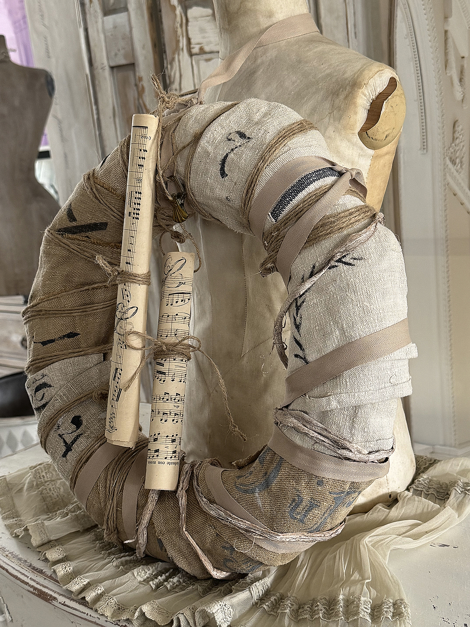 Individueller alter Mehlsack-Kranz mit Notenblättern***