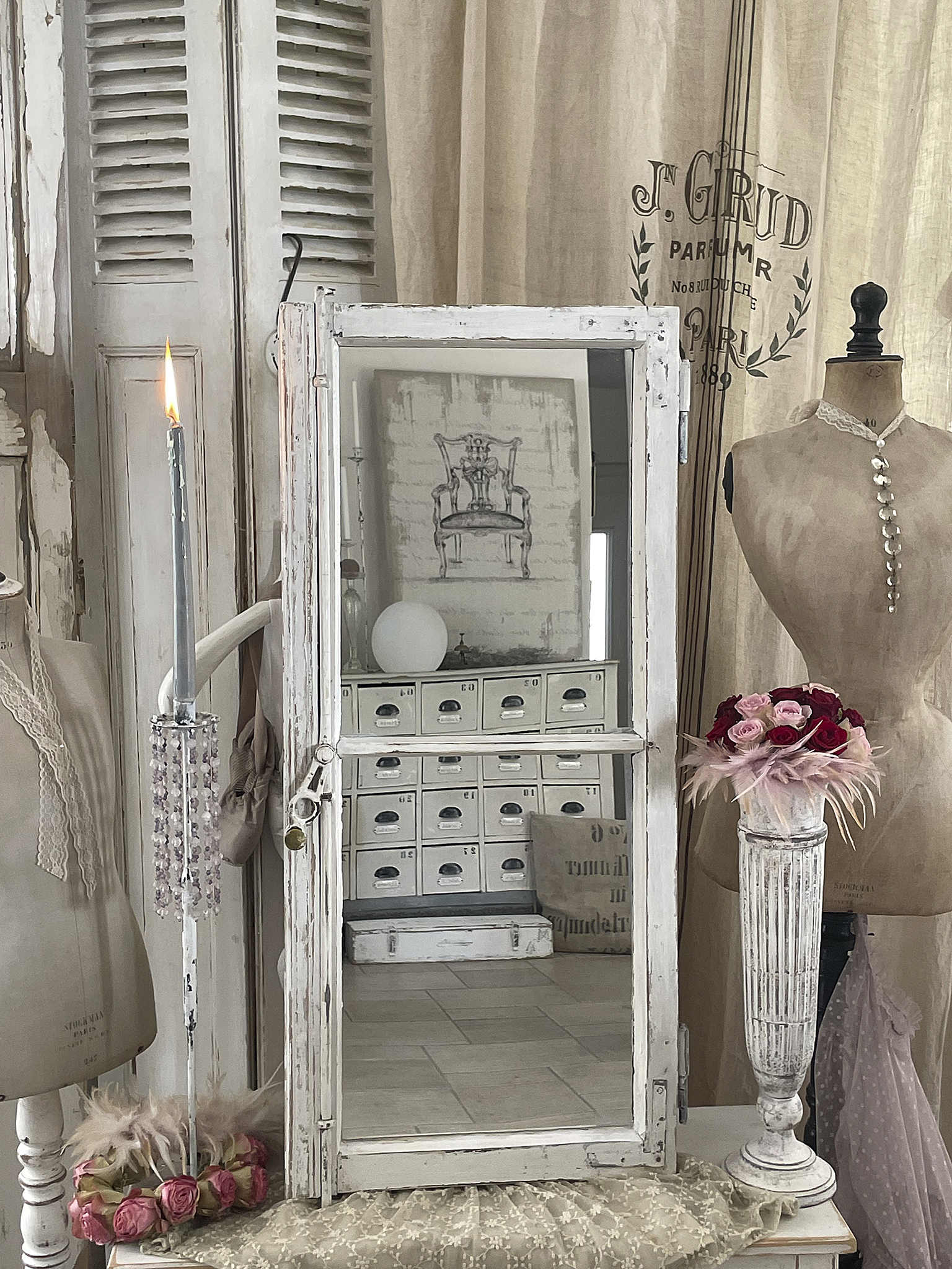 Antikes Sprossen/Spiegelfenster mit Pendelgriff *** Antikes Sprossen/Spiegelfenster mit Pendelgriff ***