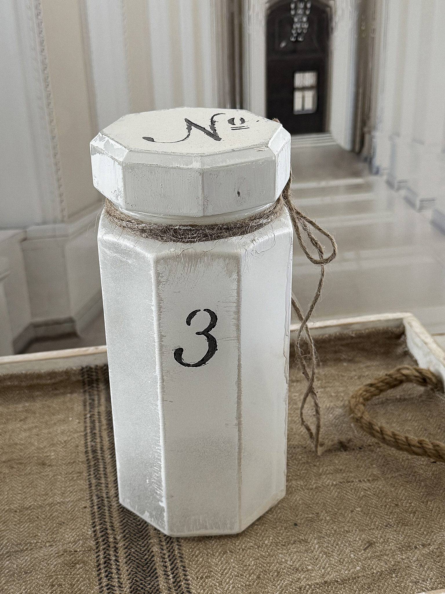 Shabby-Konvolut Tablett mit Schalen***