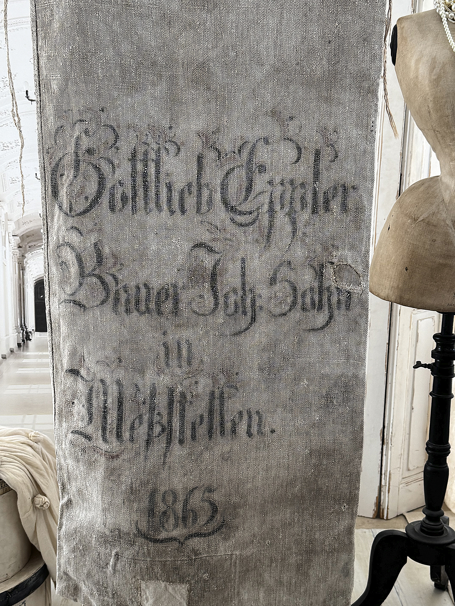 Historischer Mehlsack von 1865 – Originaler antiker Leinensack mit großer Beschriftung