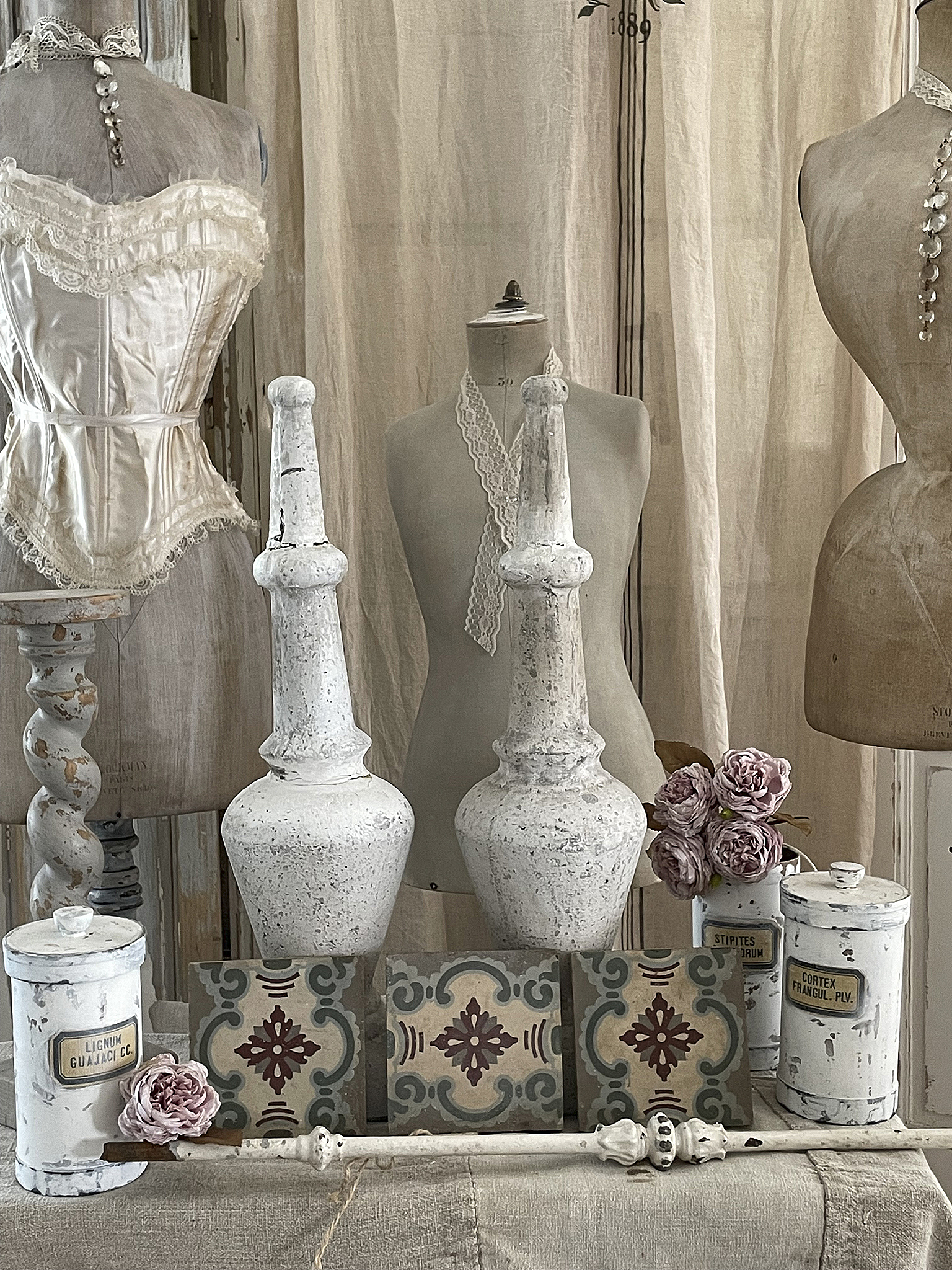 Trio antike Jungendstil Fliesen***