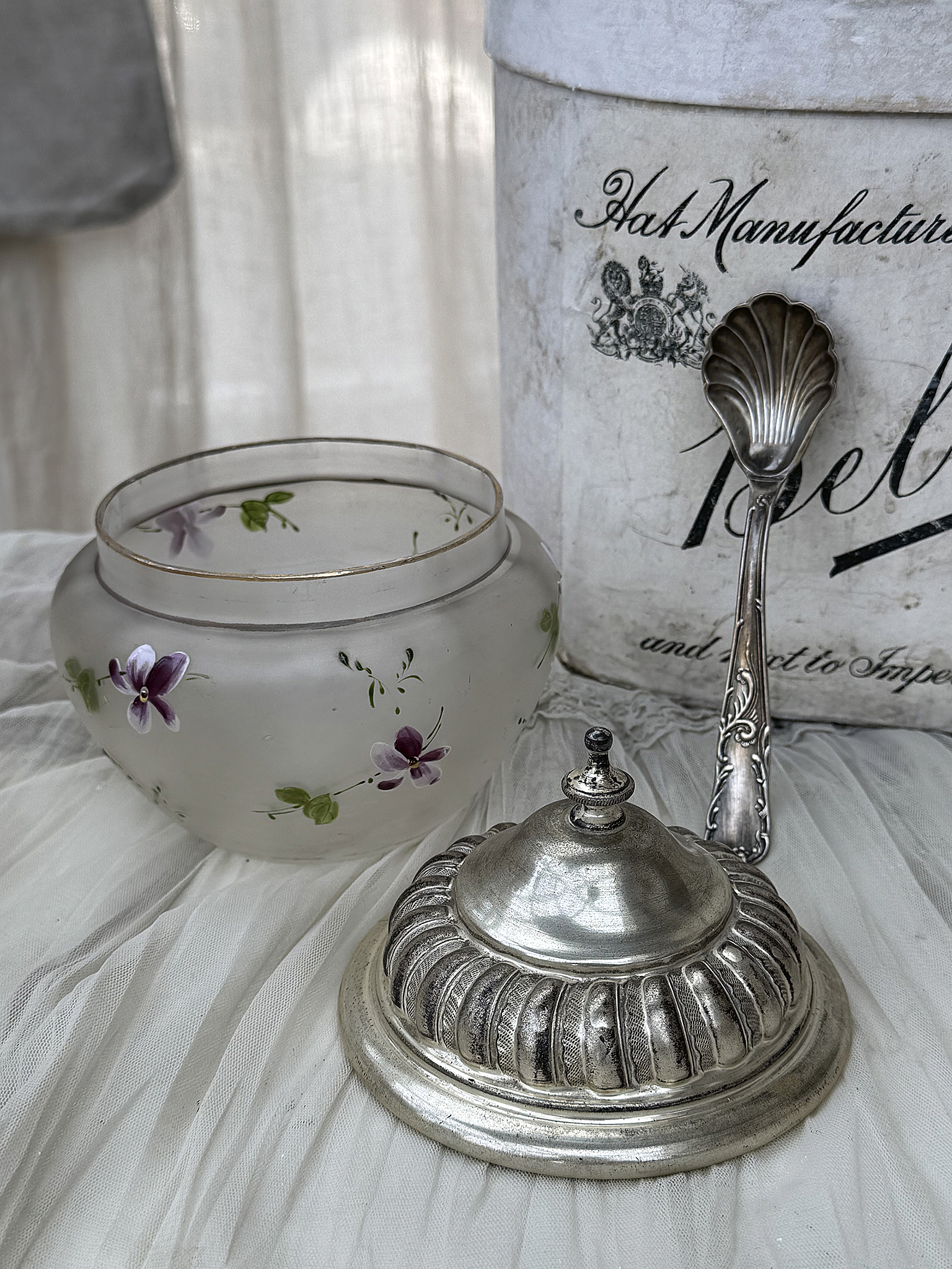 Liebhaberstück antike Schale mit Ständer*** Liebhaberstück antike Schale mit Ständer***