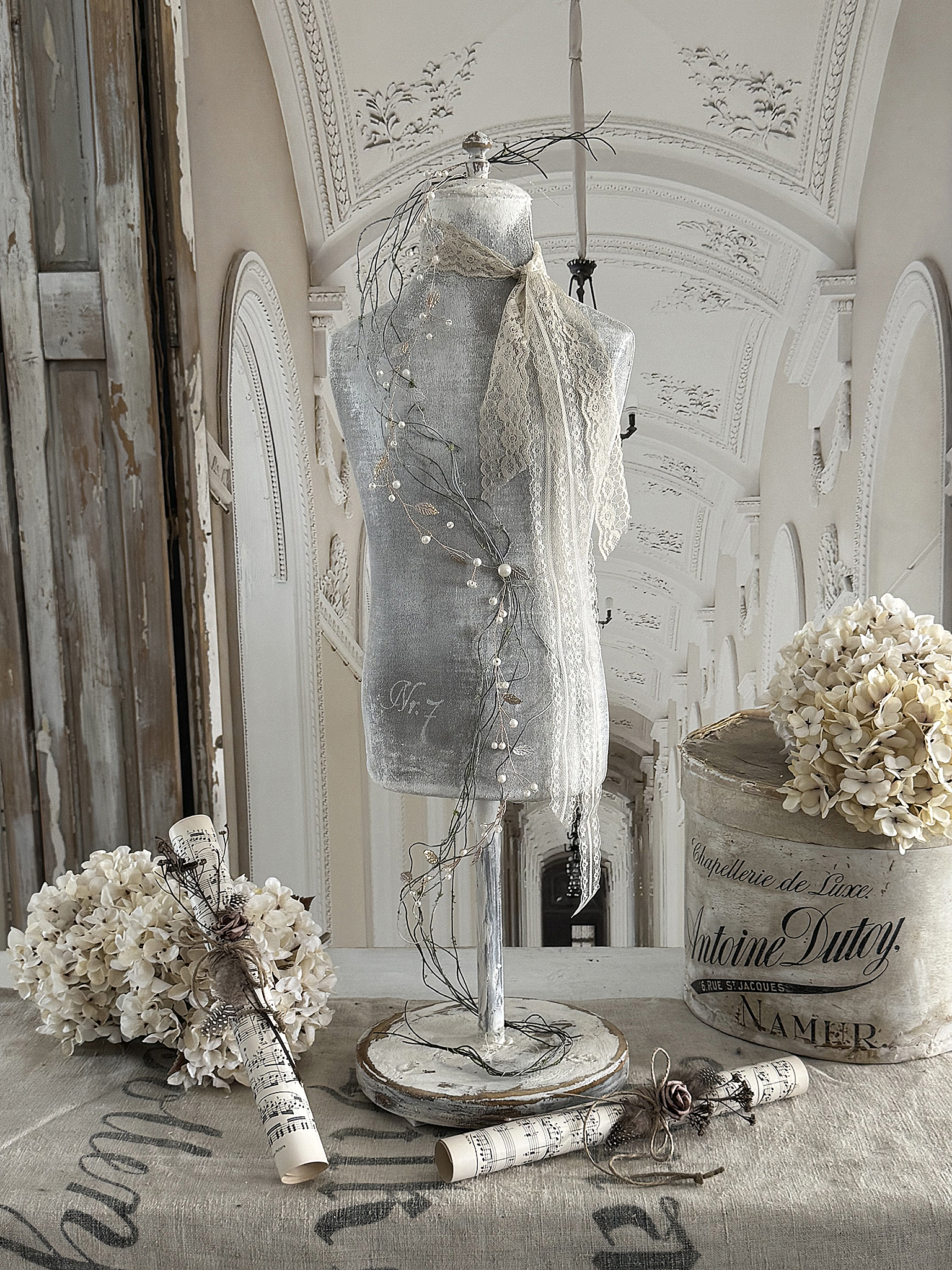 Alte Kinderschneiderpuppe „Romantik“ – bezauberndes Vintage-Stück***