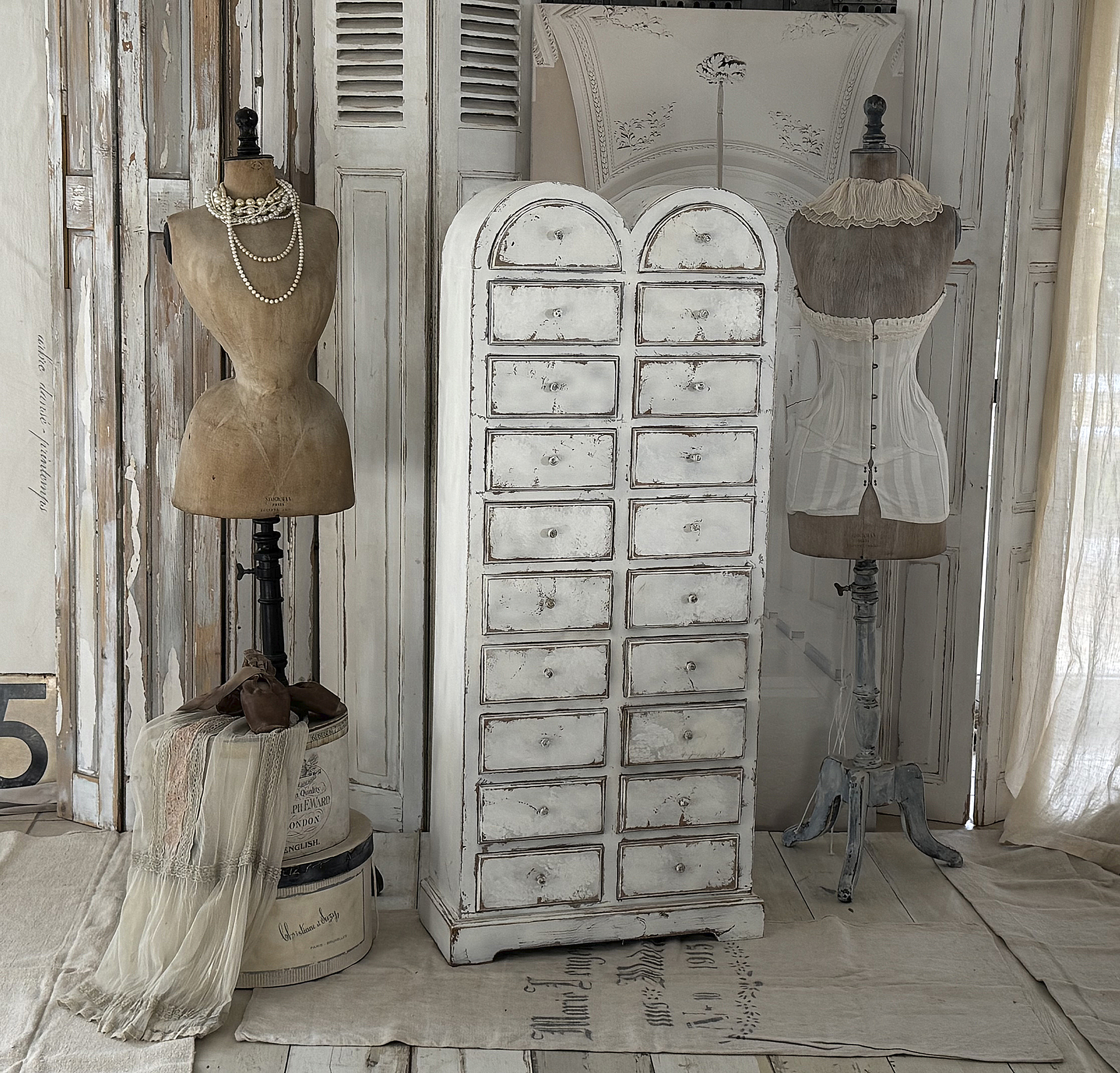 Vintage Schubladenschrank – Shabby Chic***