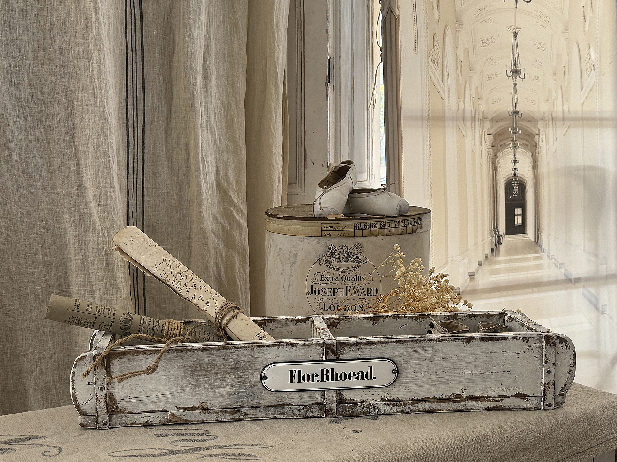 Antike lange Apothekerschublade mit Geschichte- Flor.Rhoead.***