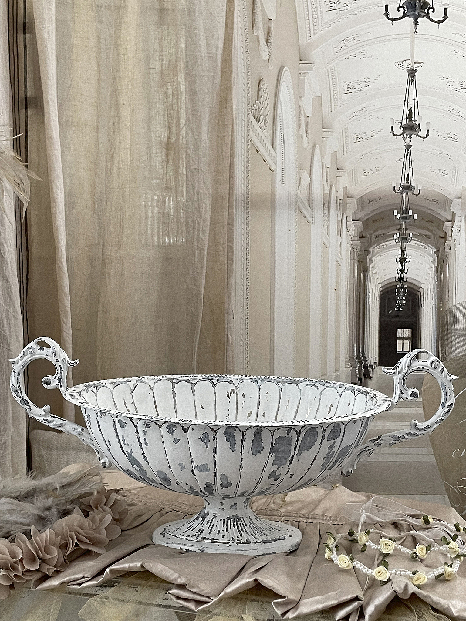 Antike ovale Schale / Jardiniere im Shabbykleid*** Antike ovale Schale / Jardiniere im Shabbykleid***