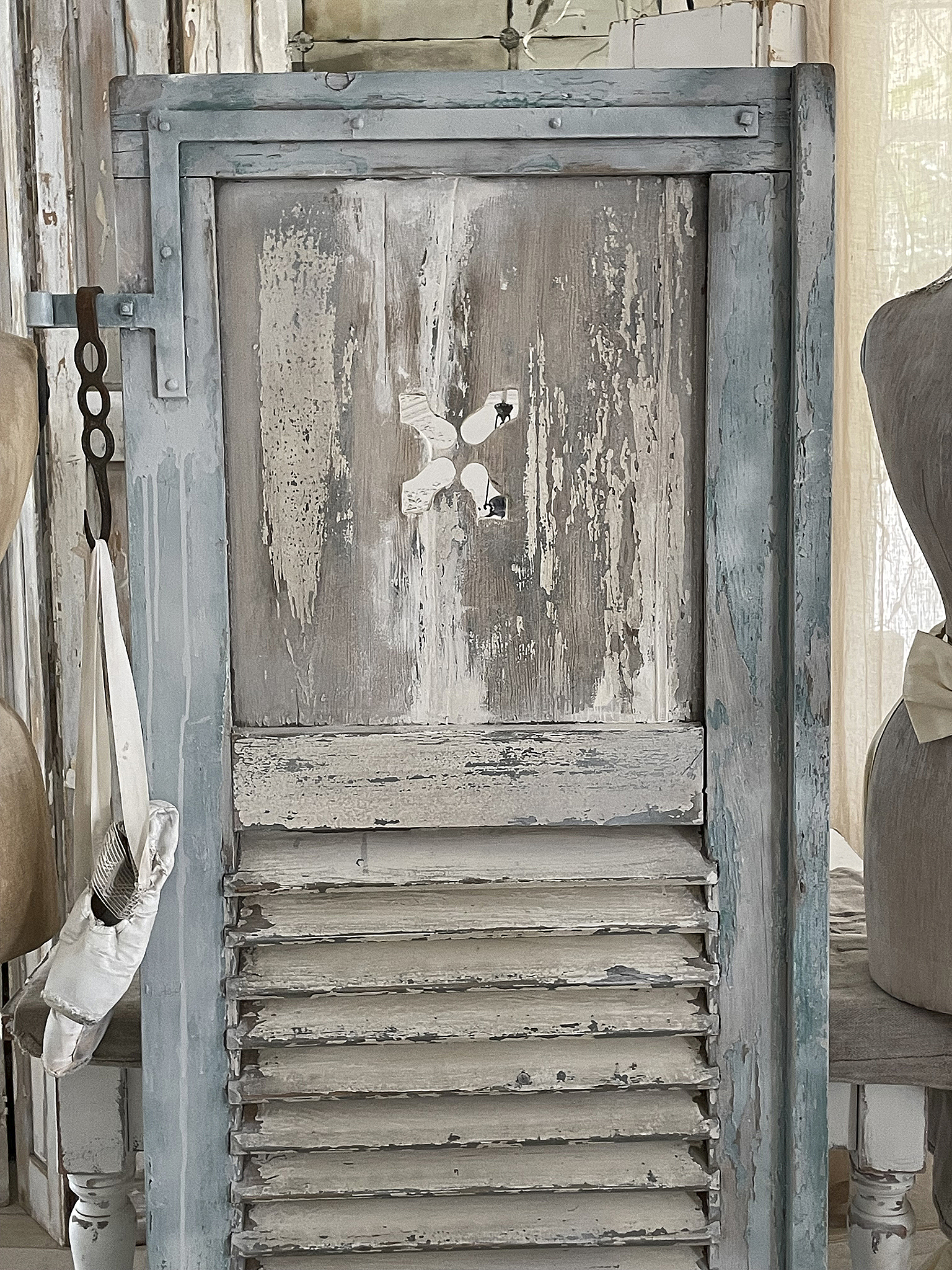 Reserviert! Antiker großer Fensterladen Shabby-Pur 1***