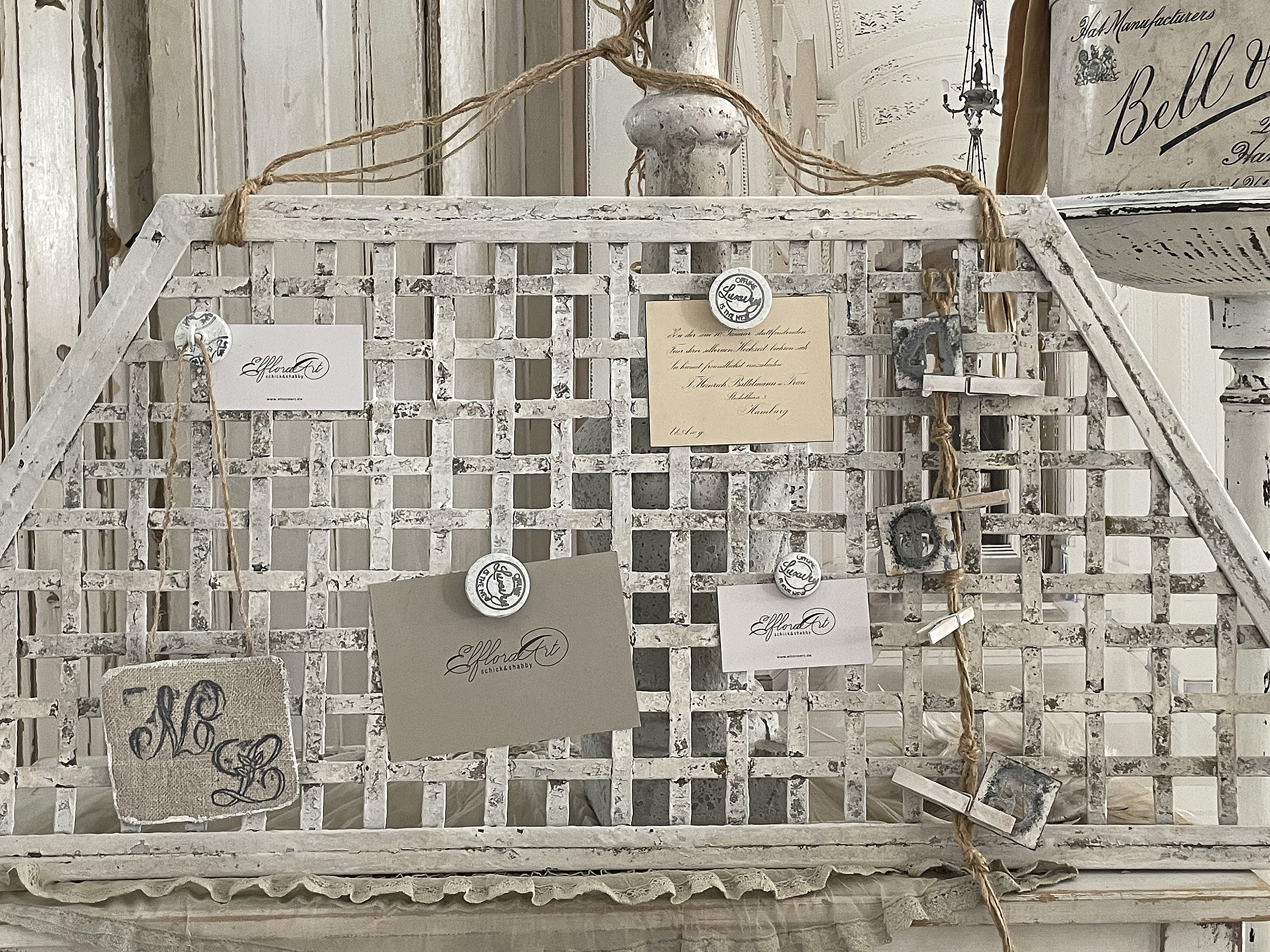 Altes Zierelement Memoboard*** Altes Zierelement Memoboard***
