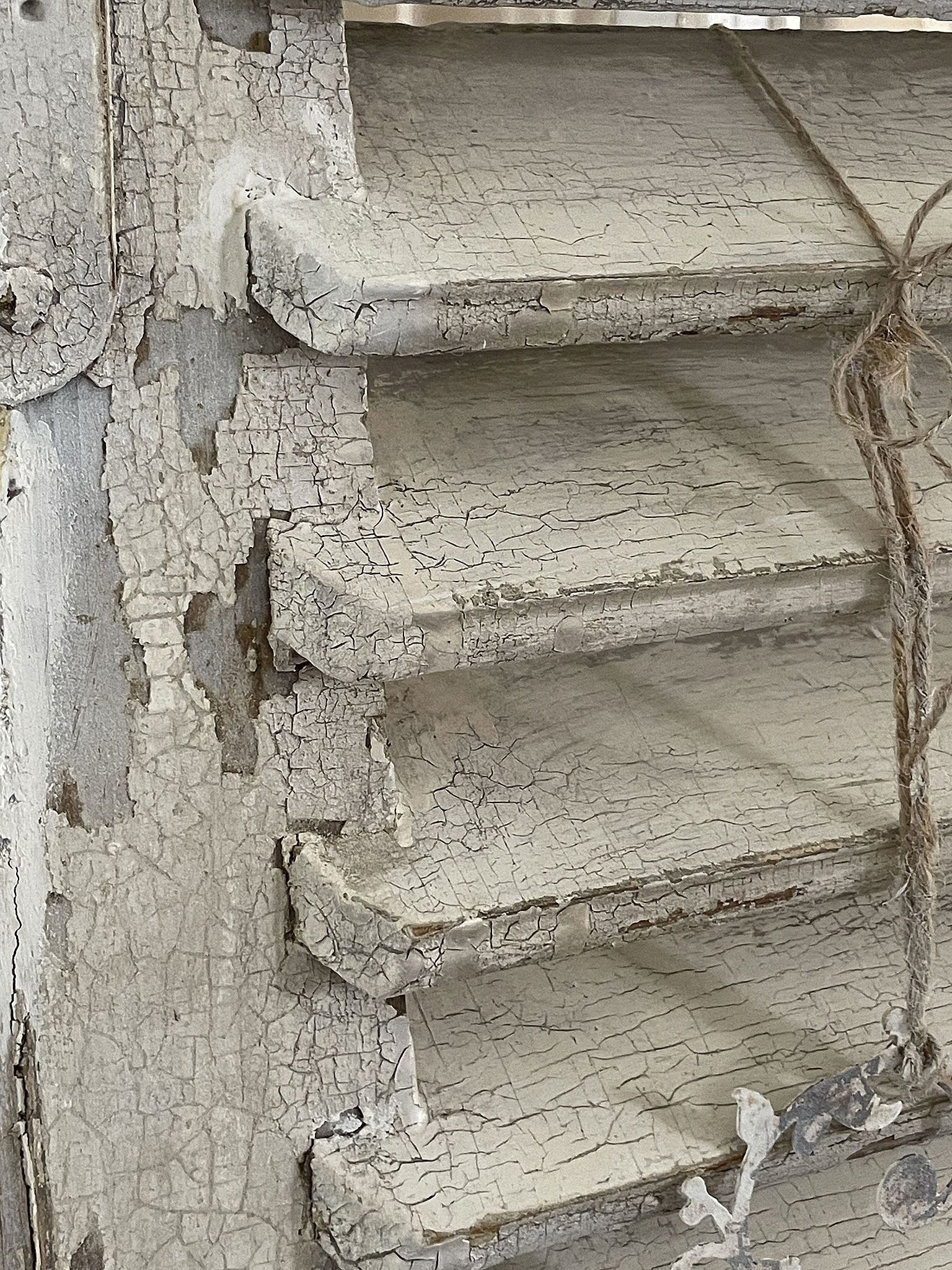 Großer Lamellenfensterladen Shabby-pur 2*** Großer Lamellenfensterladen Shabby-pur 2***
