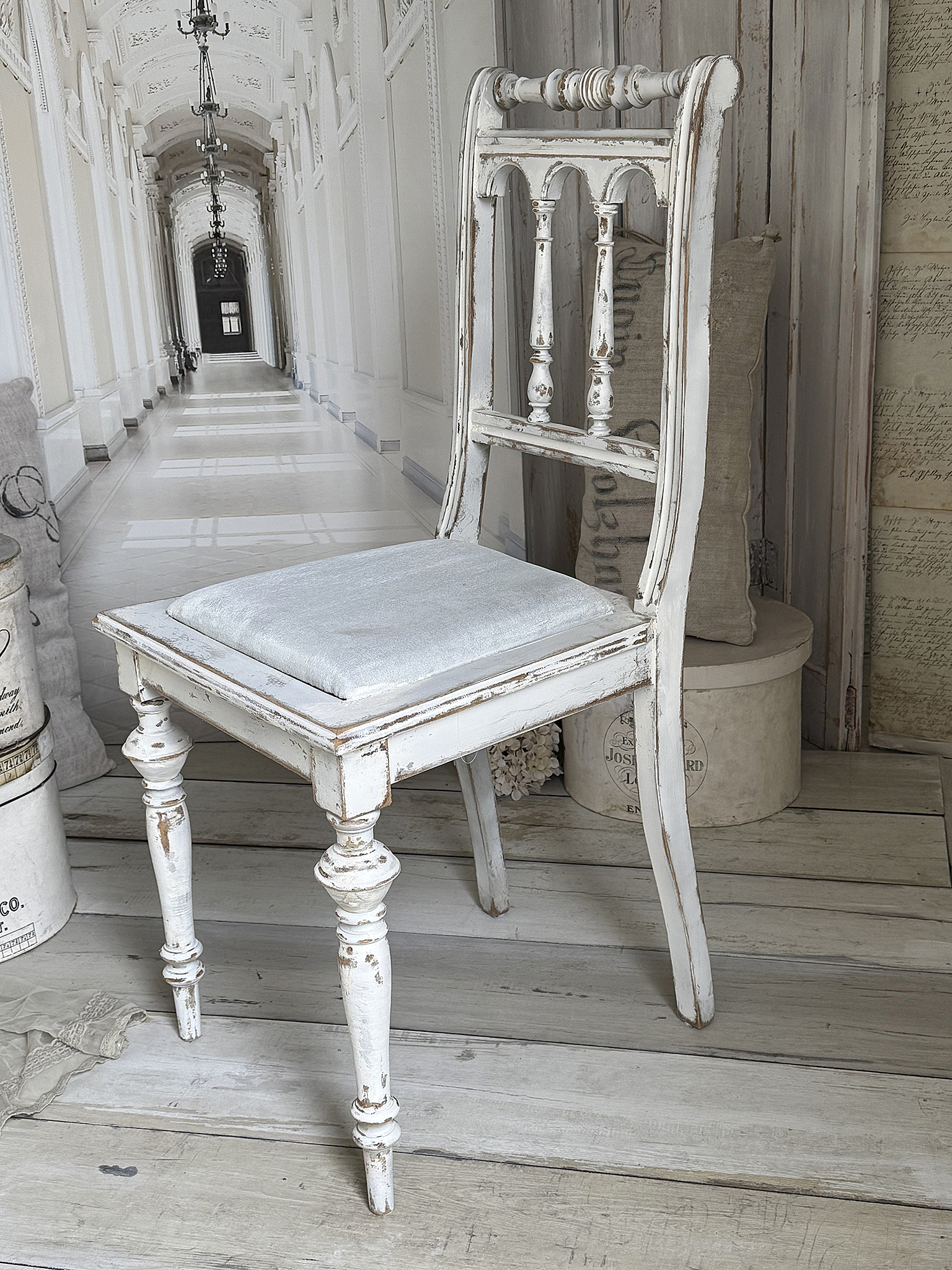 Antiker Gründerzeitstuhl mit Sitzpolster 1***