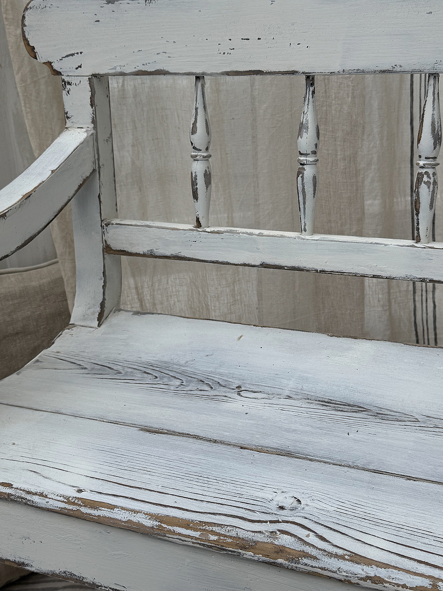 Wunderschöne antike Shabby-Bank -Gründerzeit-Schätzchen