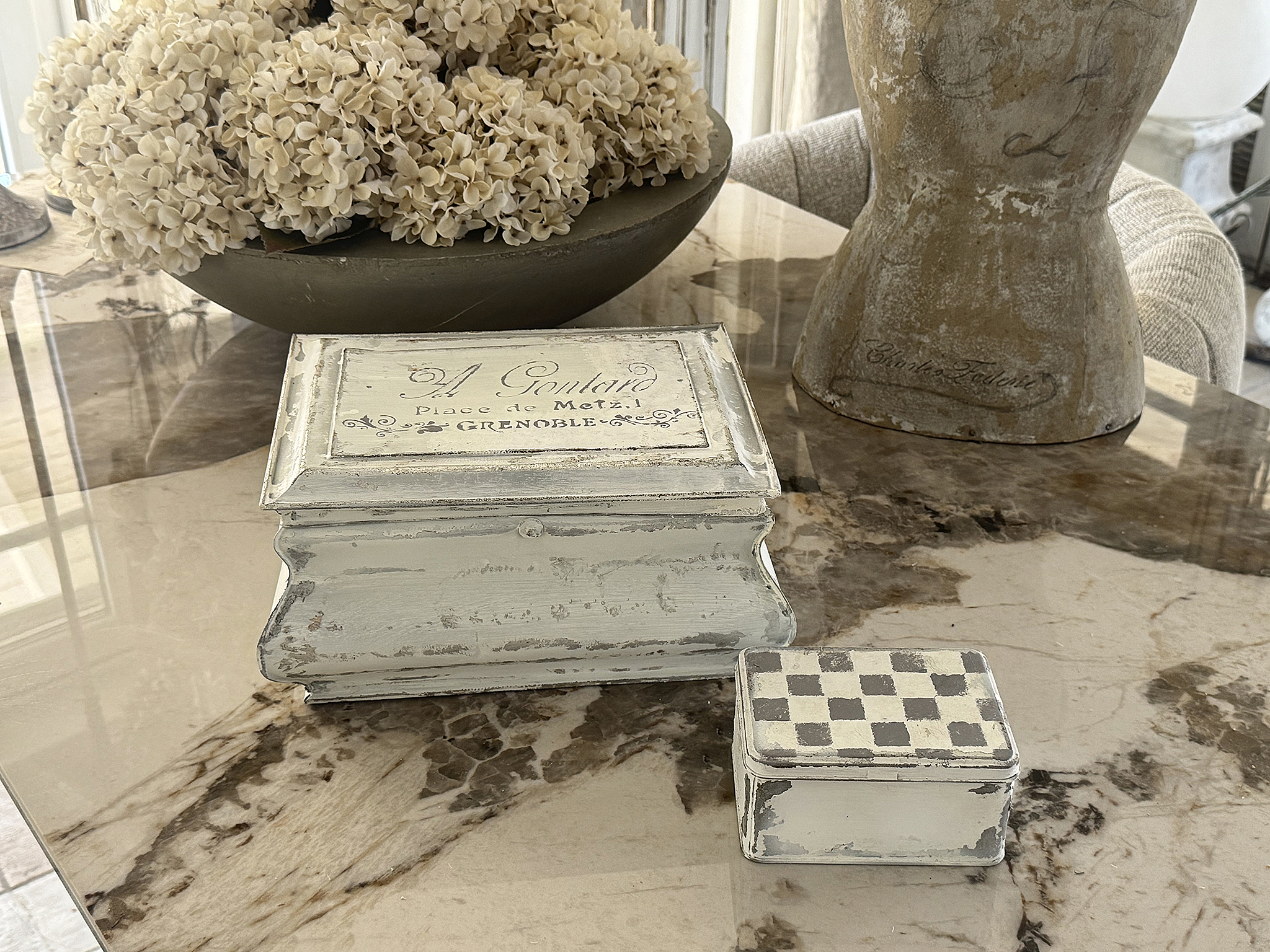 Zwei zauberhafte Zinkblechdosen im charmanten Shabby-Chic-Duo***