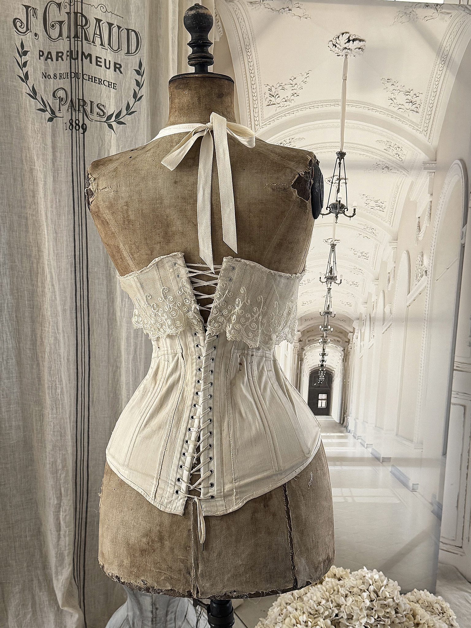 Antike Schneiderpuppe „Wespentaille“ mit vintage Korsett***