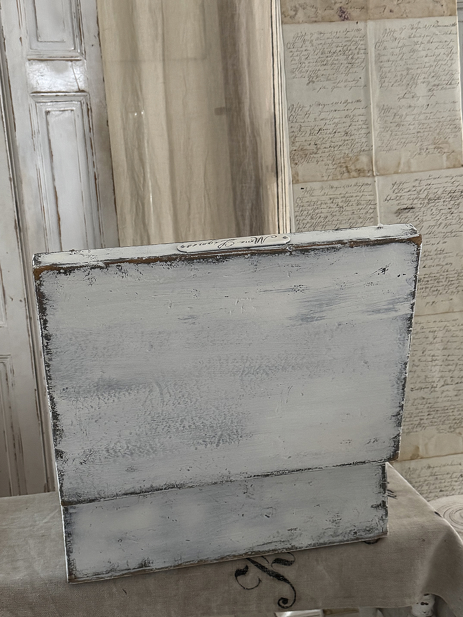 Alter Holzkoffer Madame Lignes***