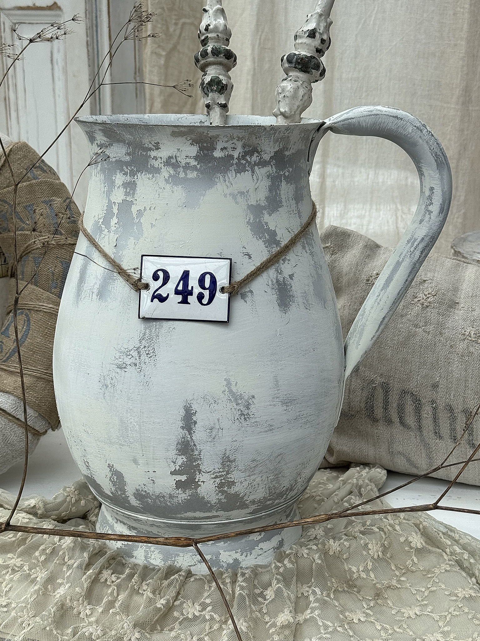 Alte große Zinkblechkanne mit Emailleschild – Vintage*** Alte große Zinkblechkanne mit Emailleschild – Vintage***