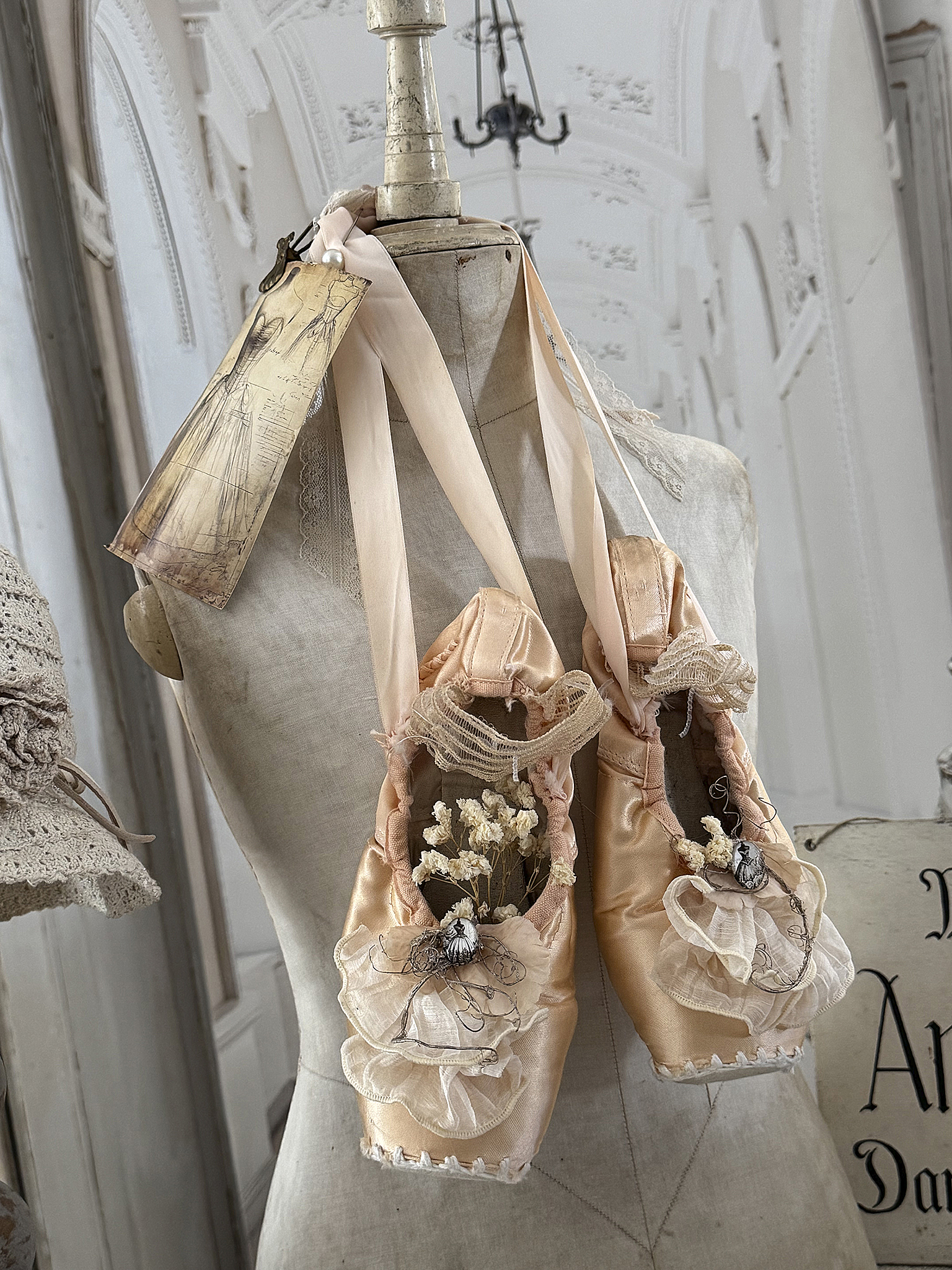 Romantisches Vintage-Gehänge aus alten Ballettschuhen 1***