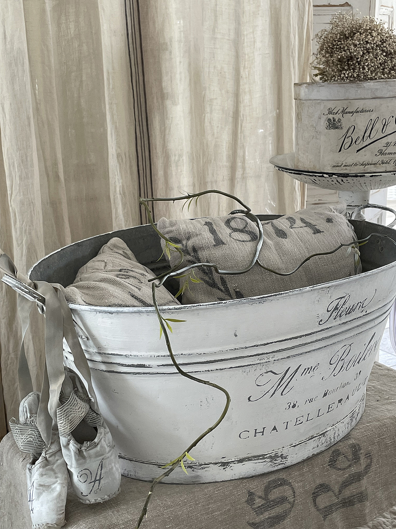 Große alte Zinkwanne Fleura*** Große alte Zinkwanne Fleura***