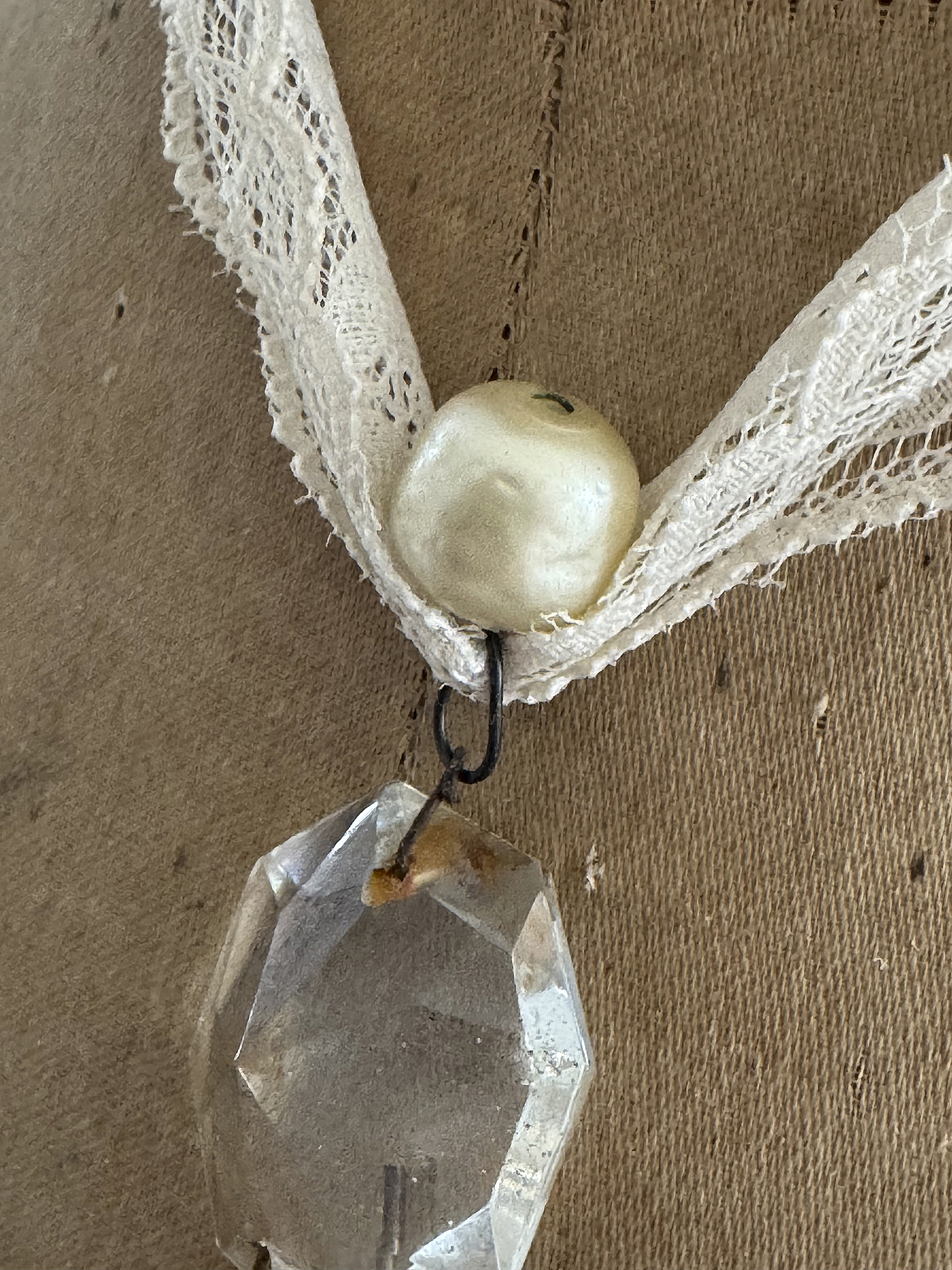 Collier für eine Schneiderpuppe Brocante***