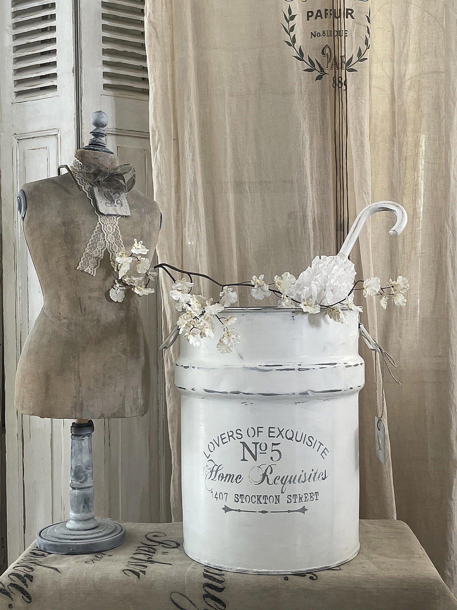 Shabby-Tonne aus Aluminium Reyuisites*** Shabby-Tonne aus Aluminium Reyuisites***