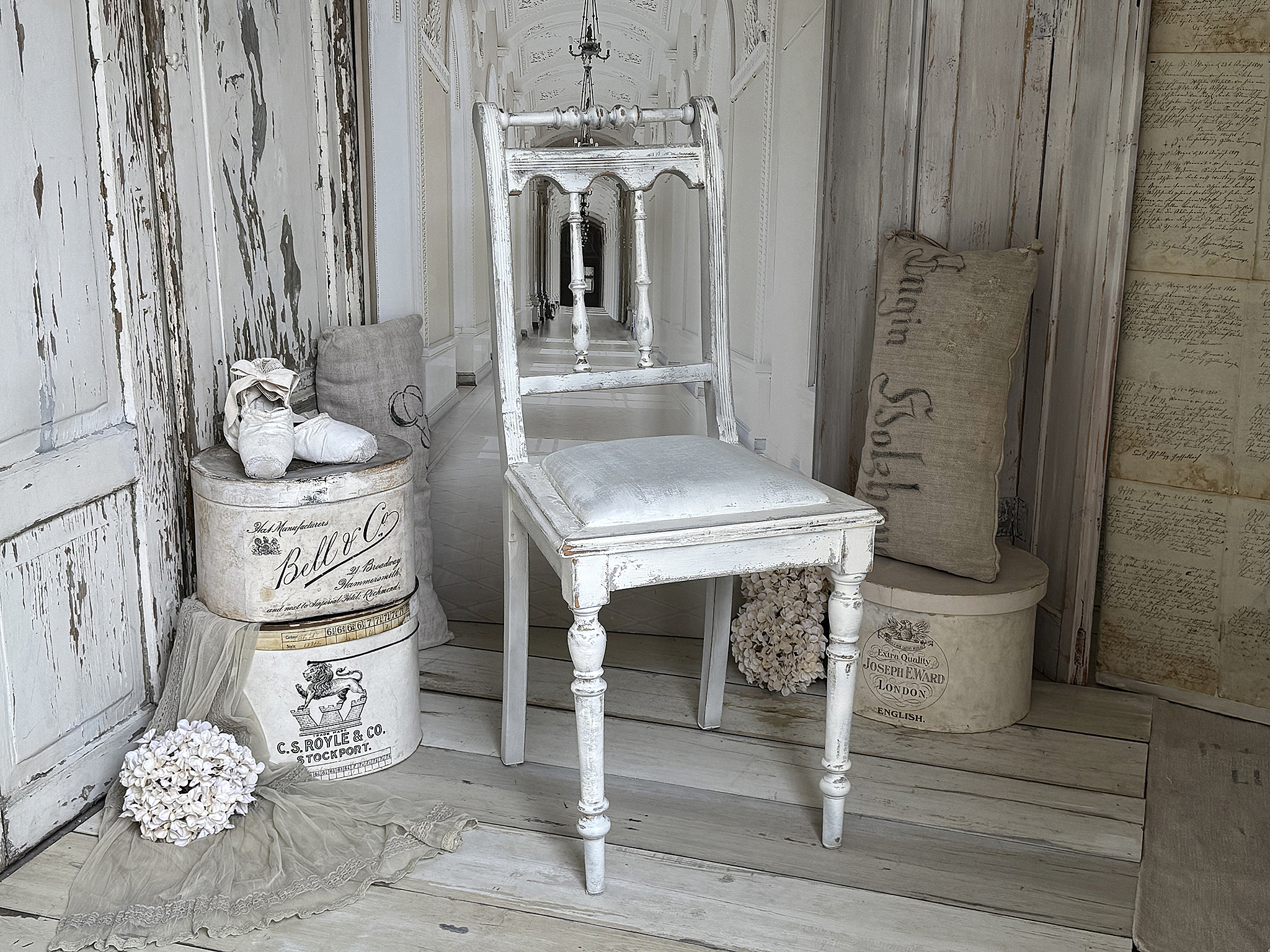 Antiker Gründerzeitstuhl mit Sitzpolster 2***