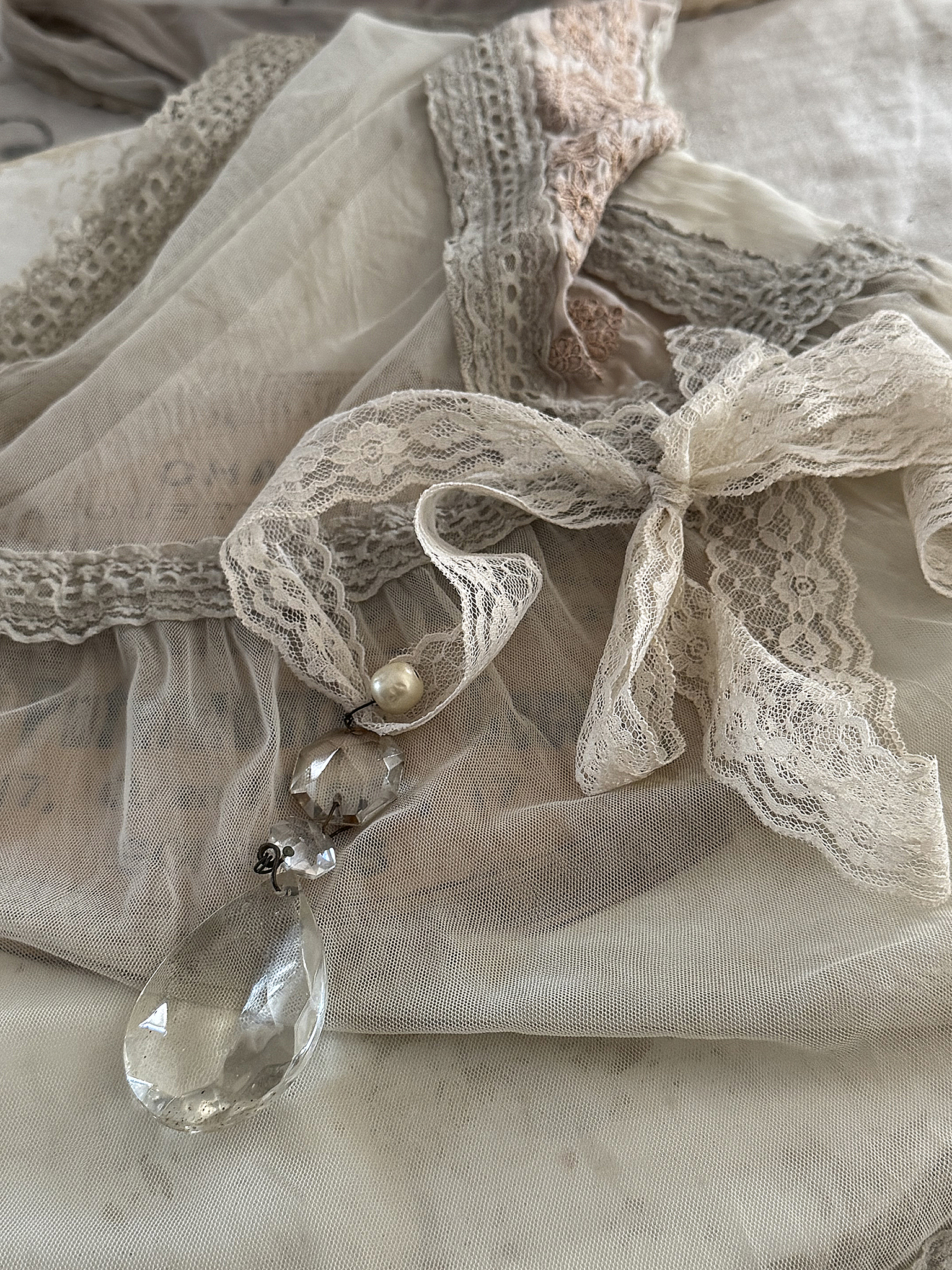 Collier für eine Schneiderpuppe Brocante***