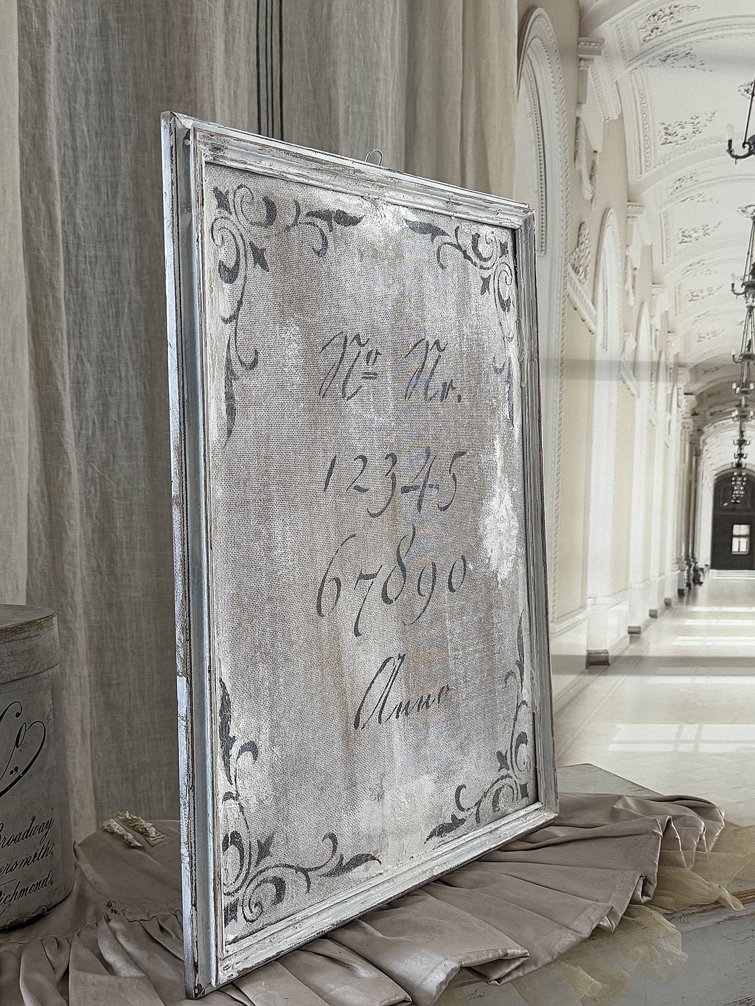 Altes Leinwandbild „Vintage-Zahlen“ im Shabby-Rahmen***