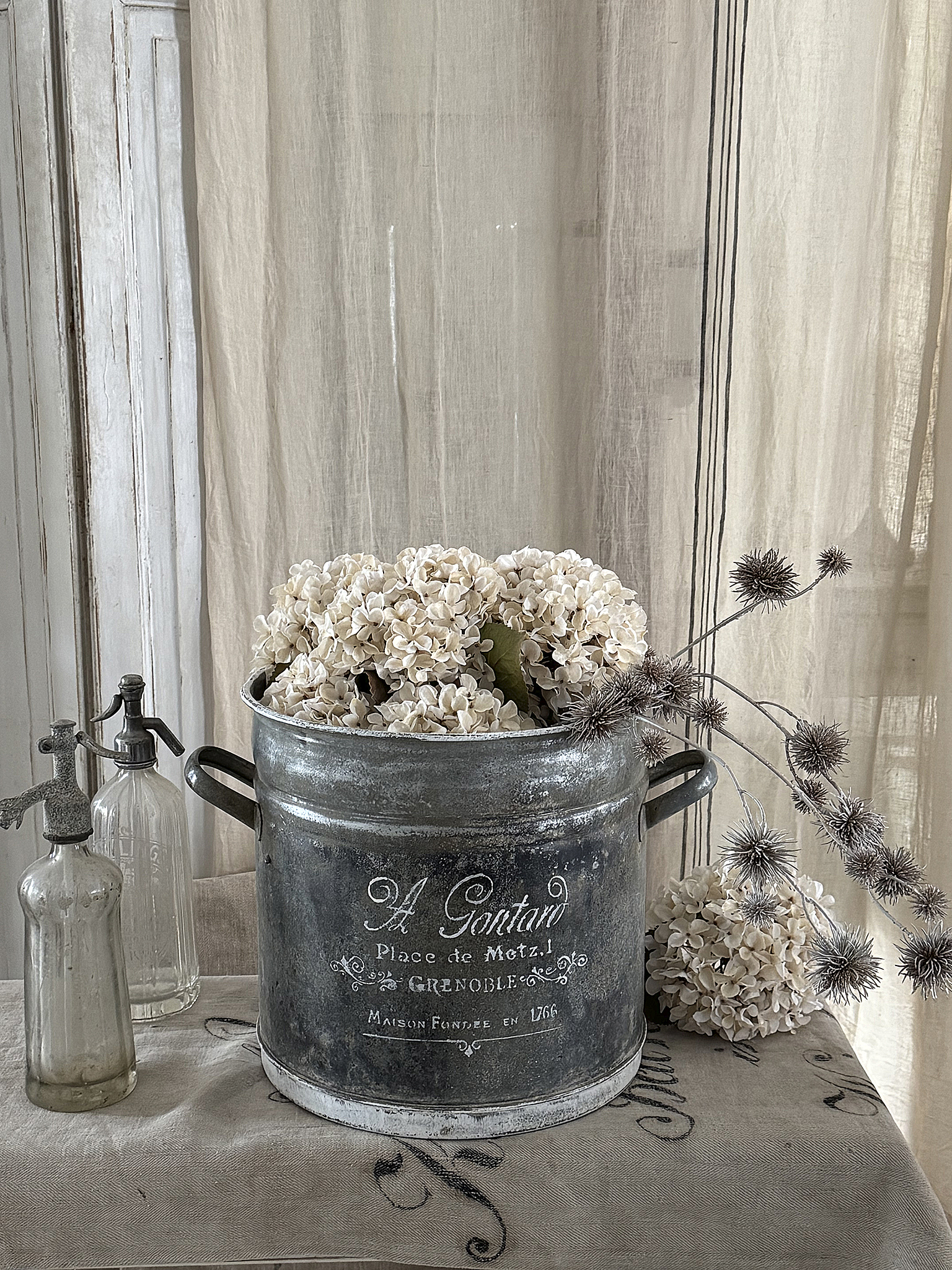 Alter Zinktopf mit französischem Flair***