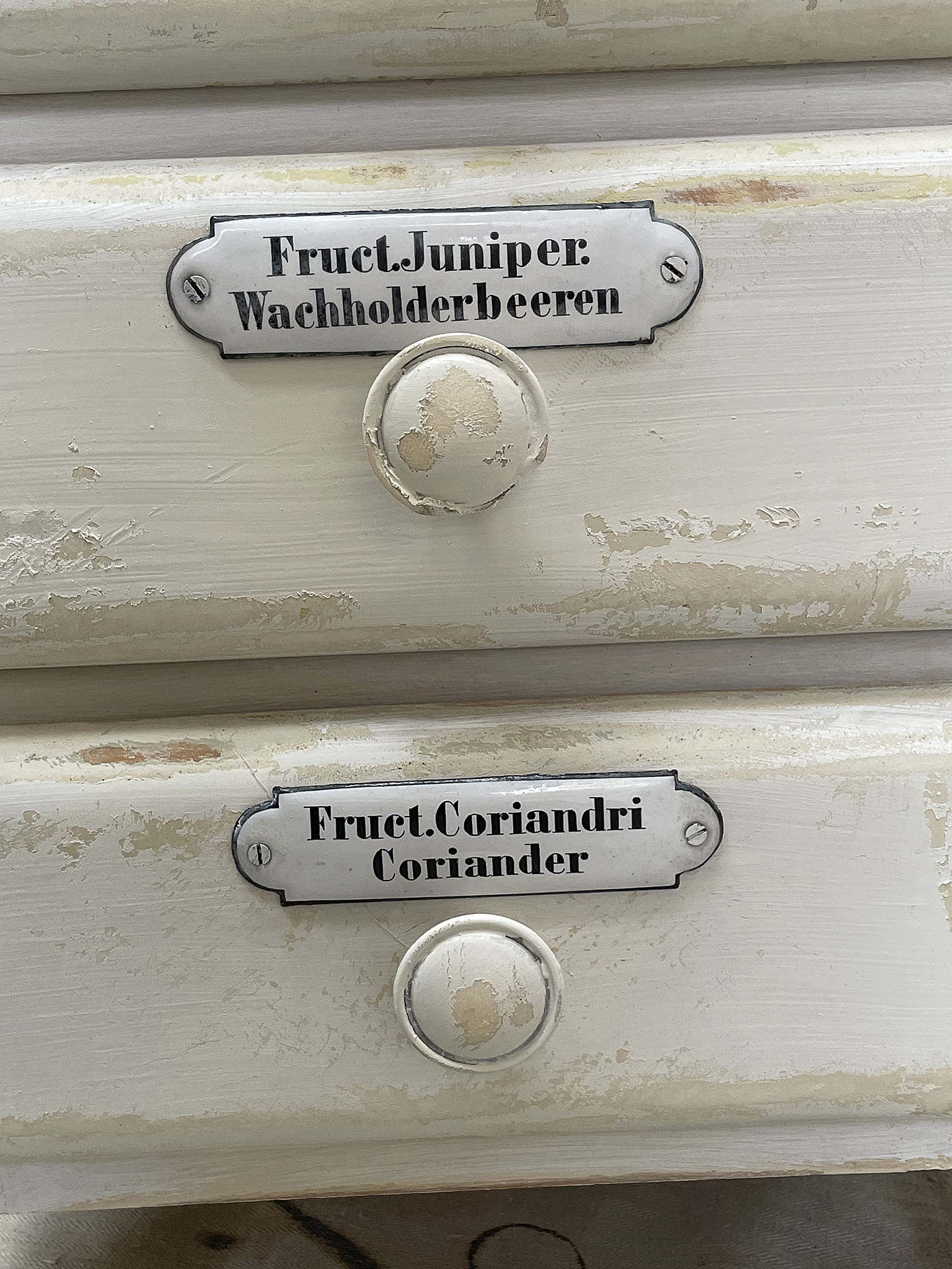 Alter Ladenschrank Kräuter*** Alter Ladenschrank Kräuter***