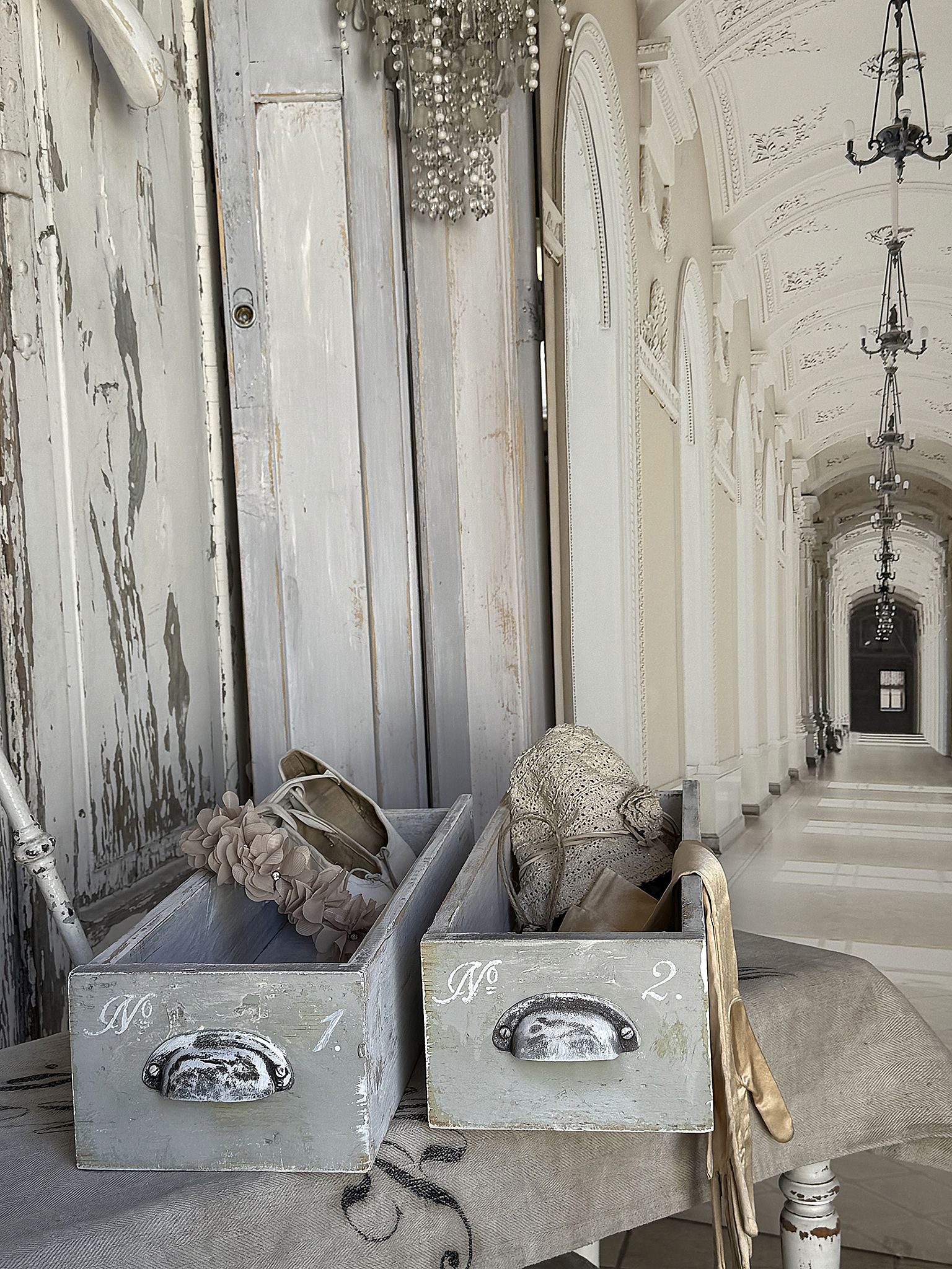 Altes Duo lange Holzschubladen mit Werkstatt-Charme***