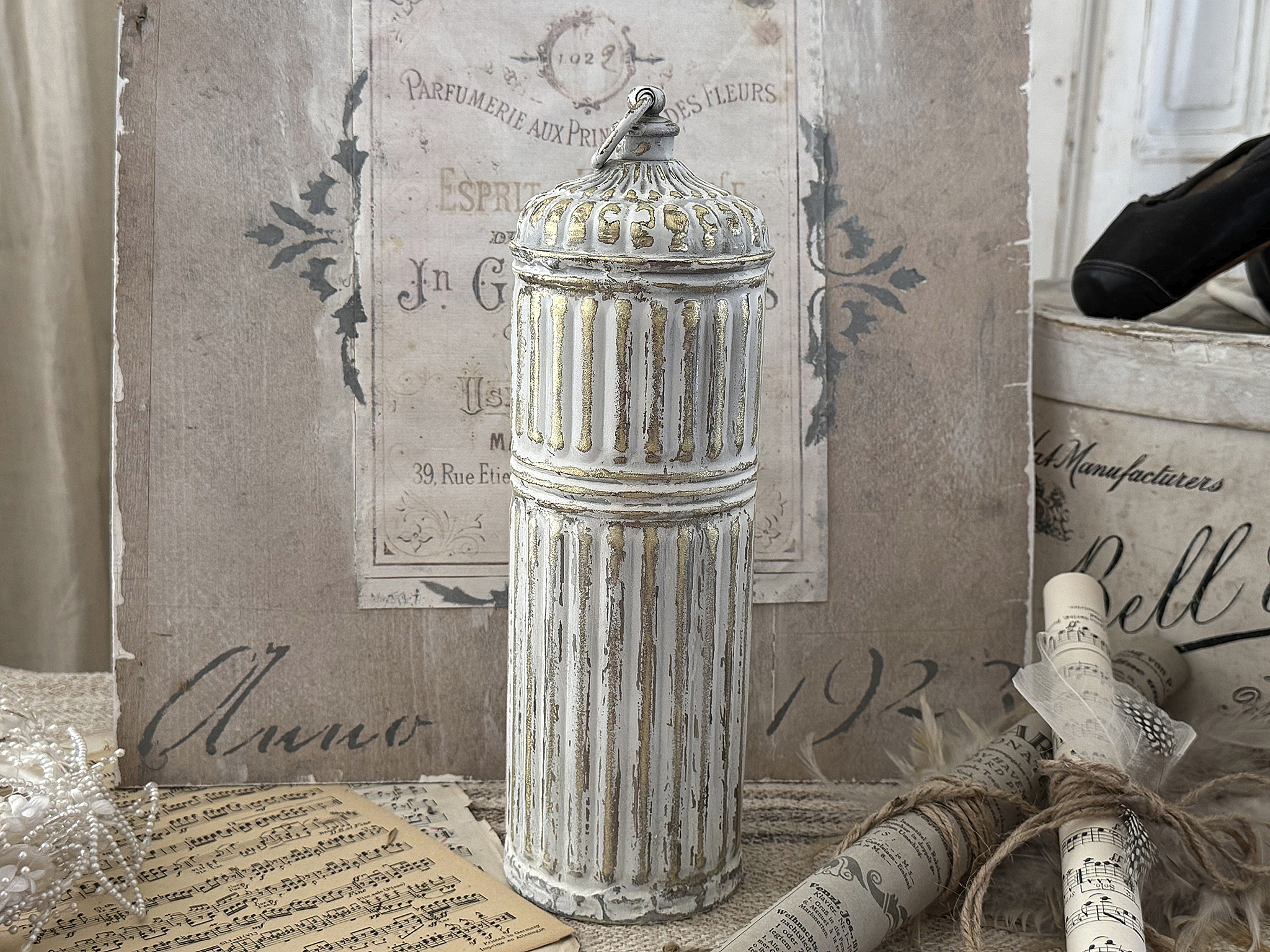 Elegante ausgefallene Messingflasche***