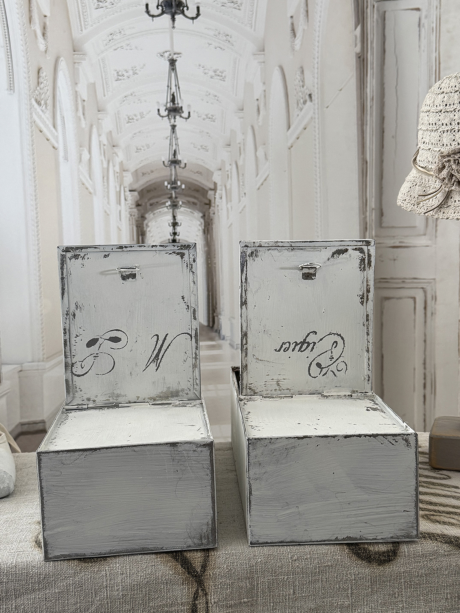 Altes Vintage-Zinkblechkisten-Duo – französischer Shabby Chic***