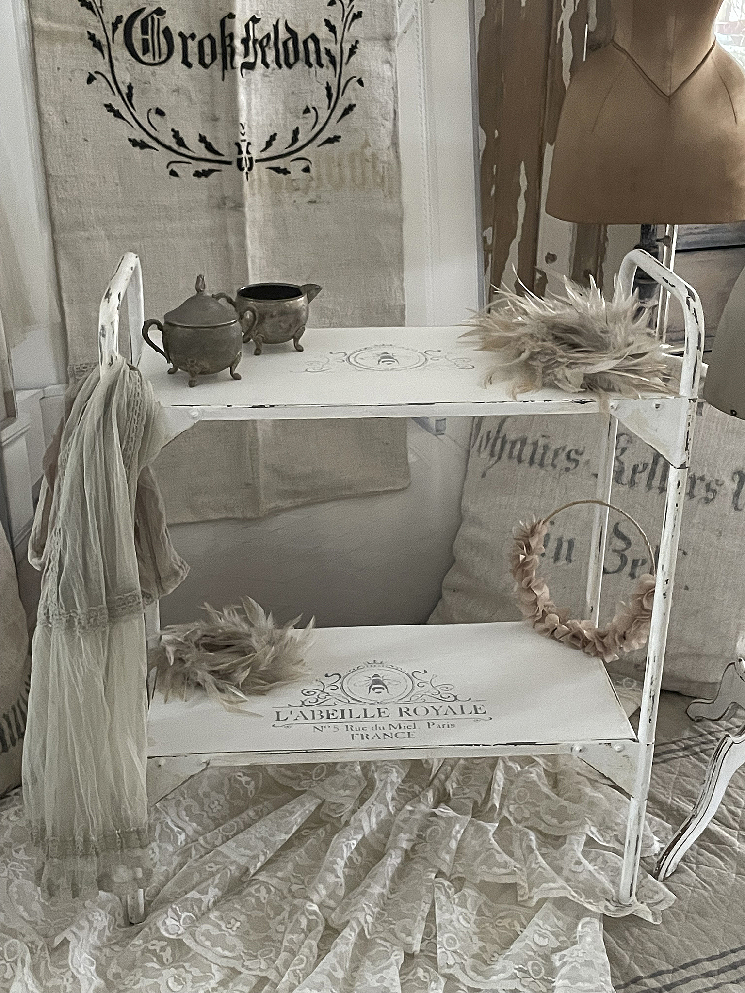 Zarter Beistelltisch Shabby-chic***