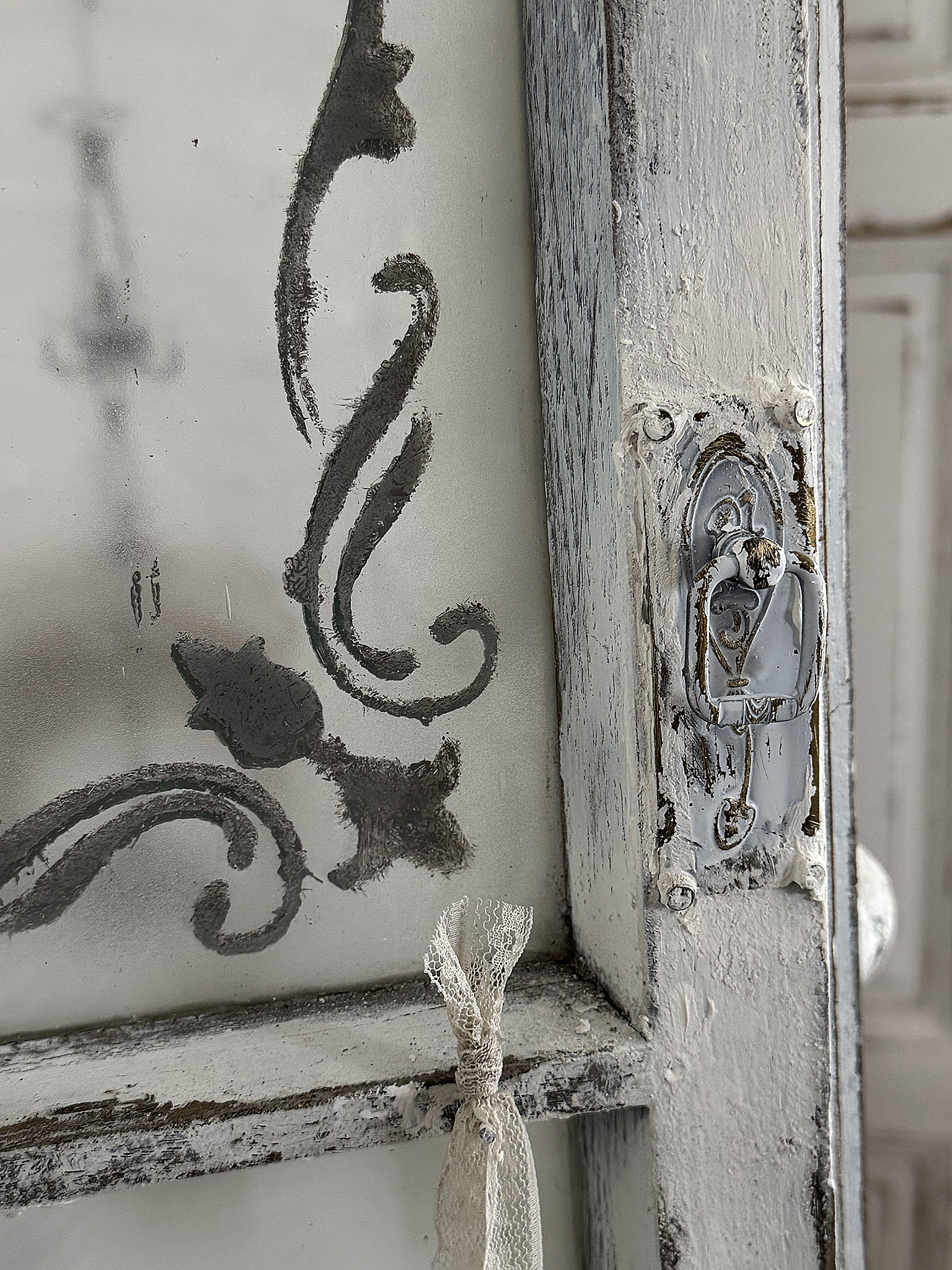  Antikes Sprossenfenster – Memo-Board Memories***