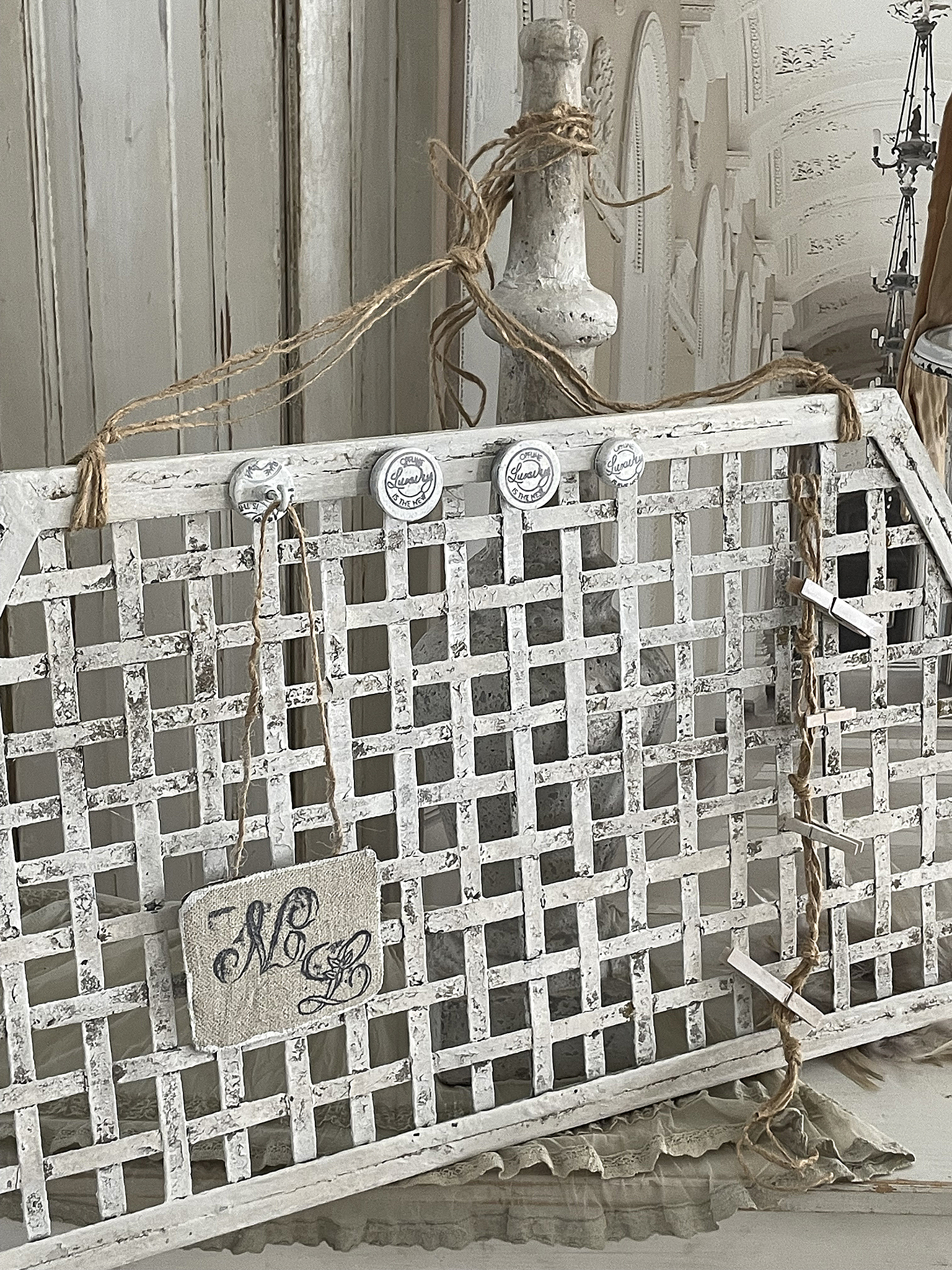 Altes Zierelement Memoboard*** Altes Zierelement Memoboard***