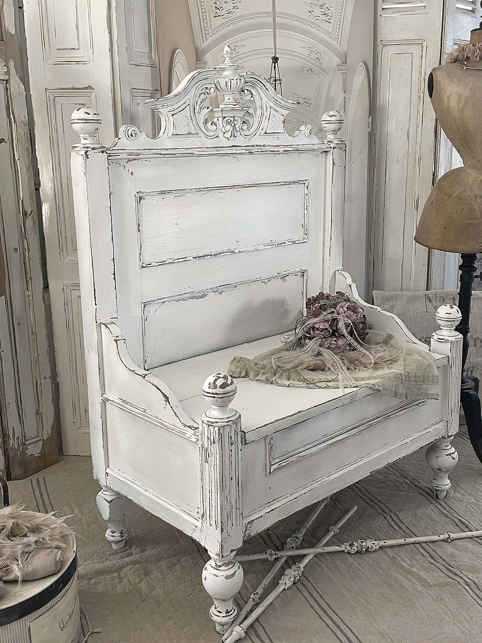 Antike Gründerzeit- Truhenbank shabbychic***