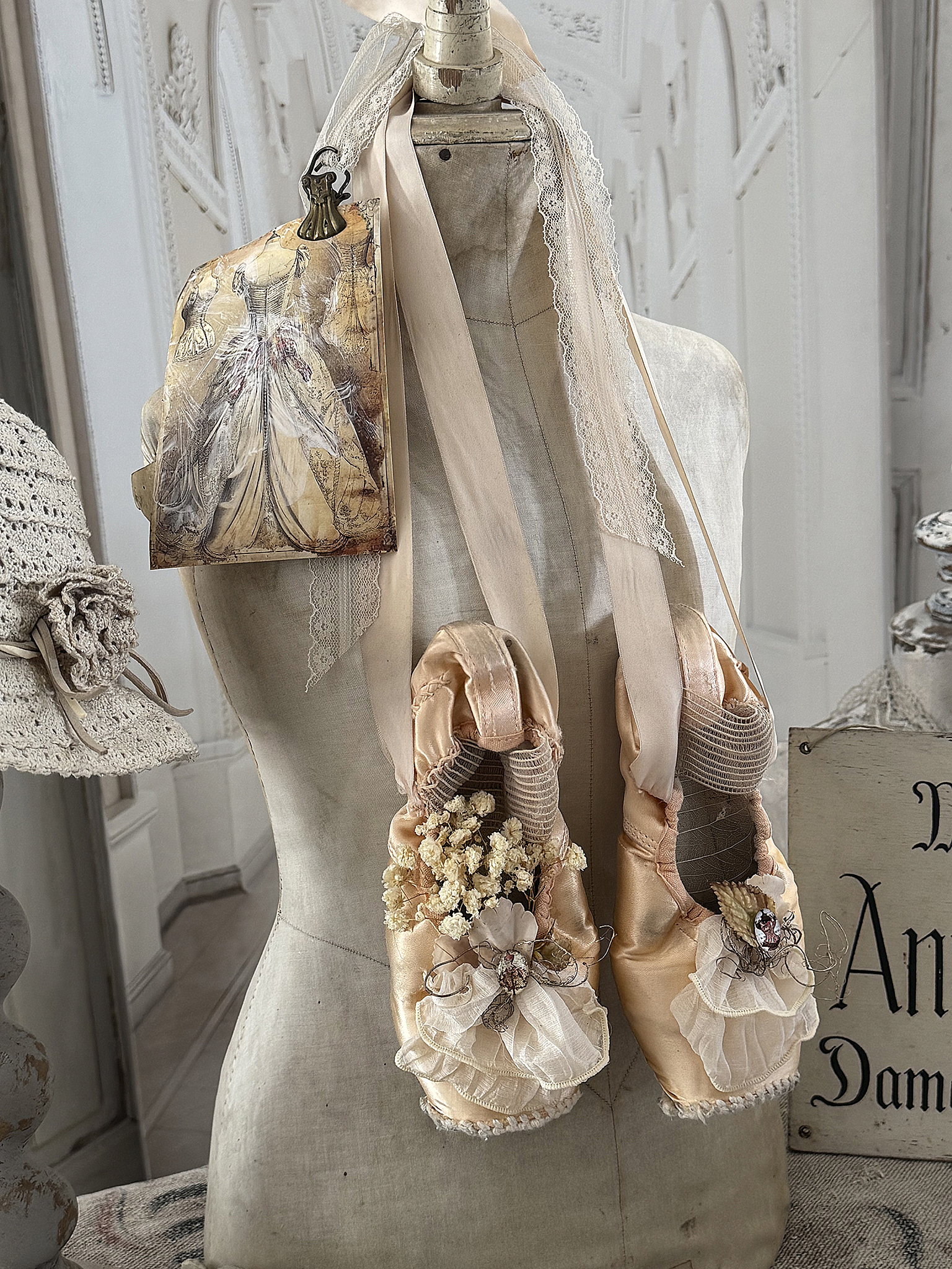 Romantisches Vintage-Gehänge aus alten Ballettschuhen 2***