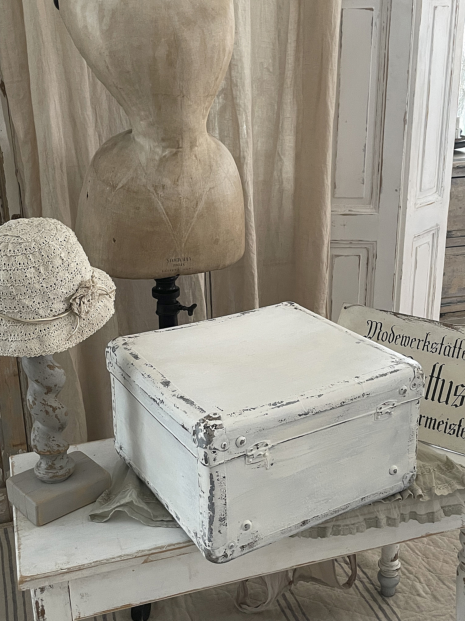 Alter Hutkoffer Brocante*** Alter Hutkoffer Brocante***