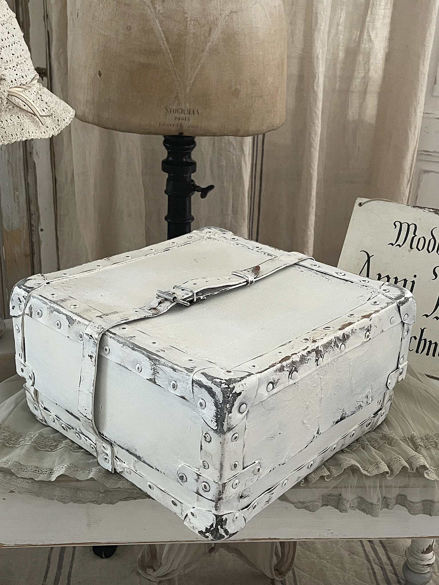 Reizender alter Hutkoffer/Kiste*** Reizender alter Hutkoffer/Kiste***