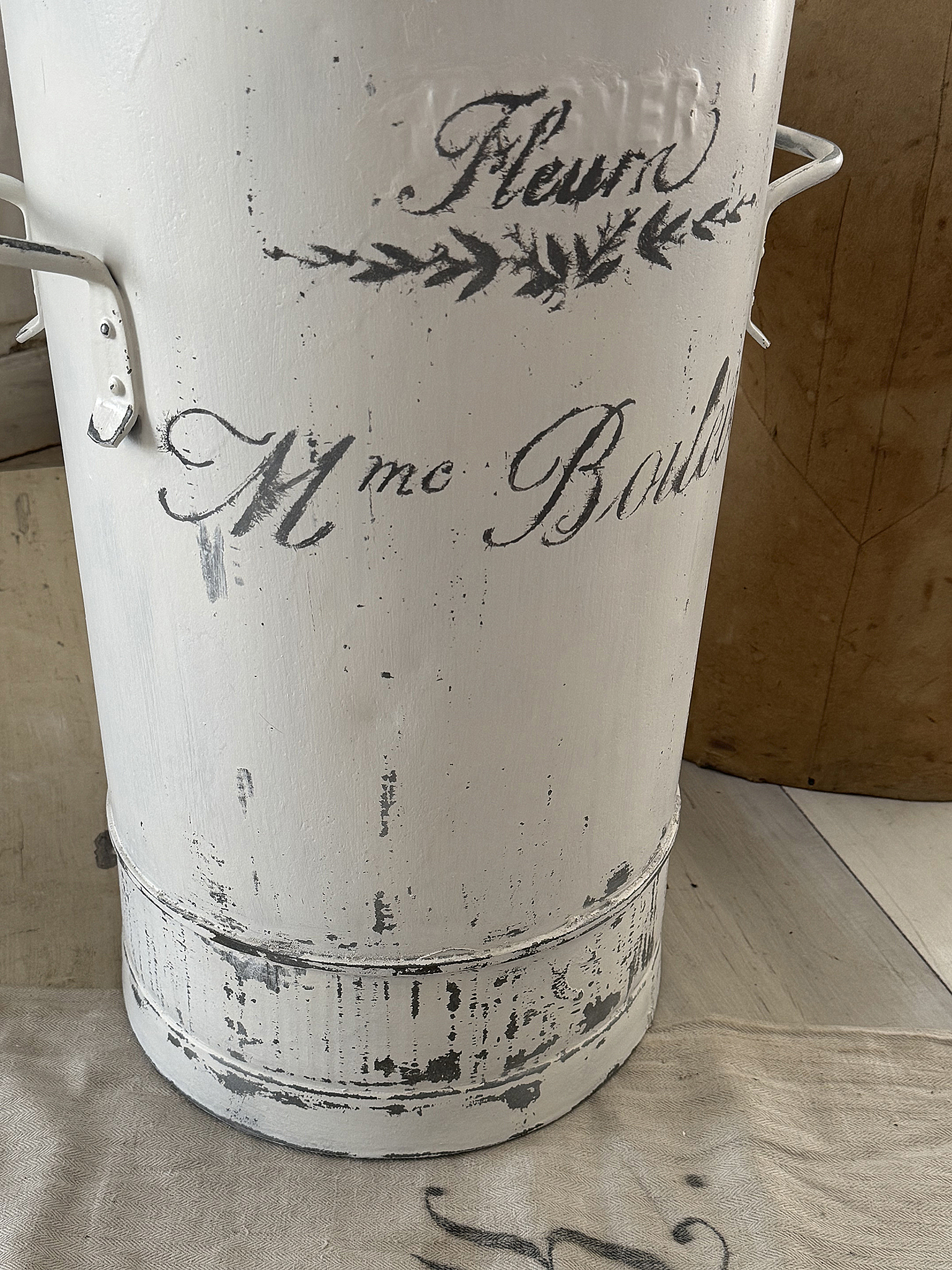  Alte große Zinkmülltonne Fleura***