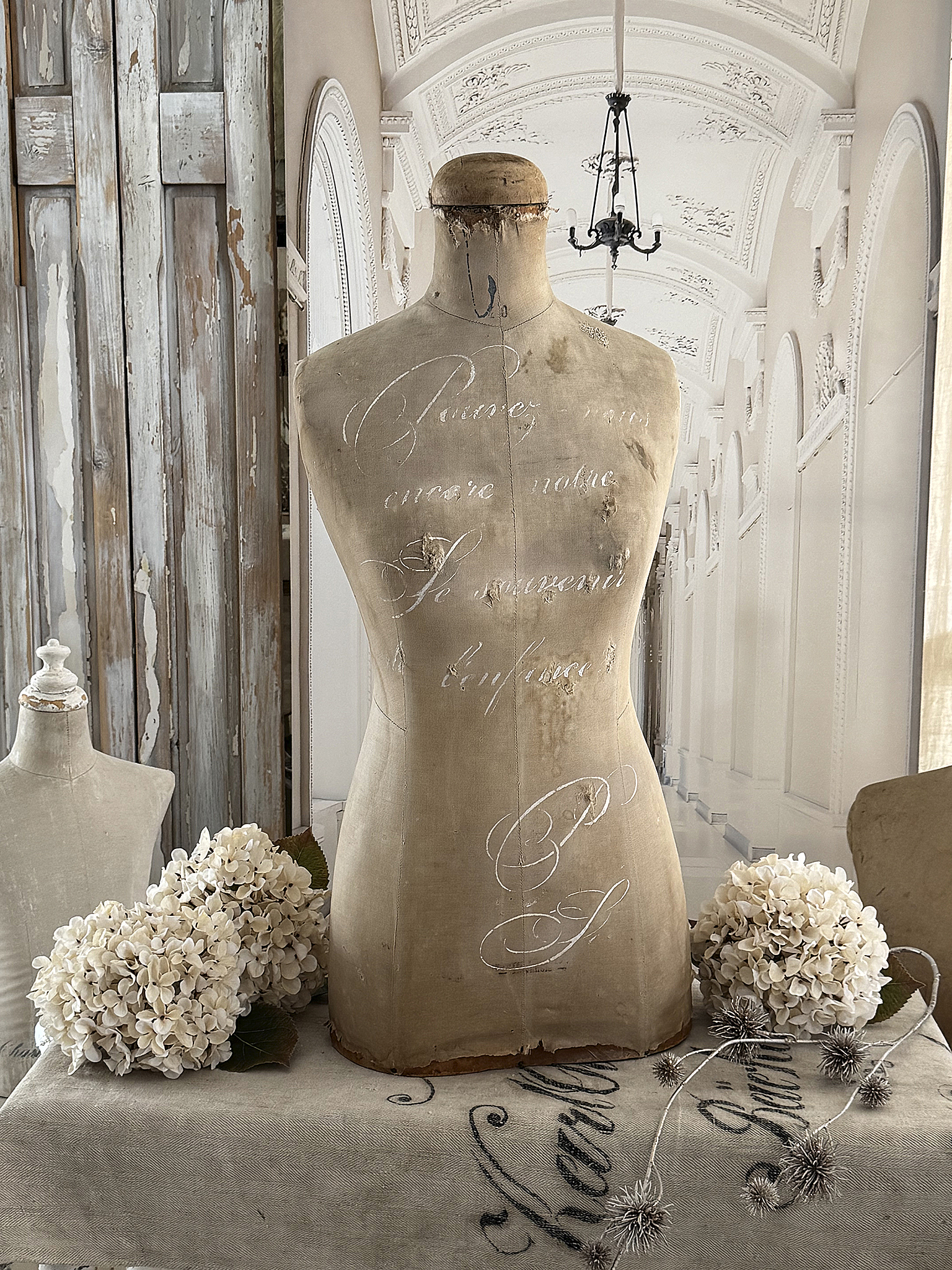 Antike Schneiderpuppe/Torso mit viel Charme***