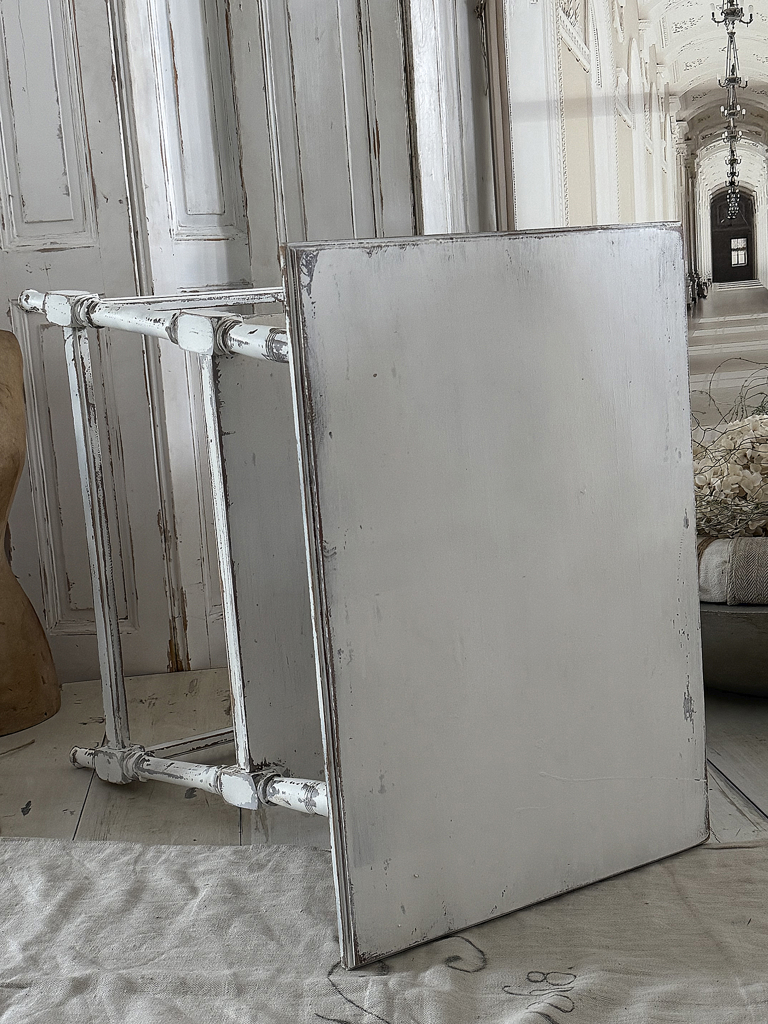 Alter Landhaustisch, Beistelltisch***