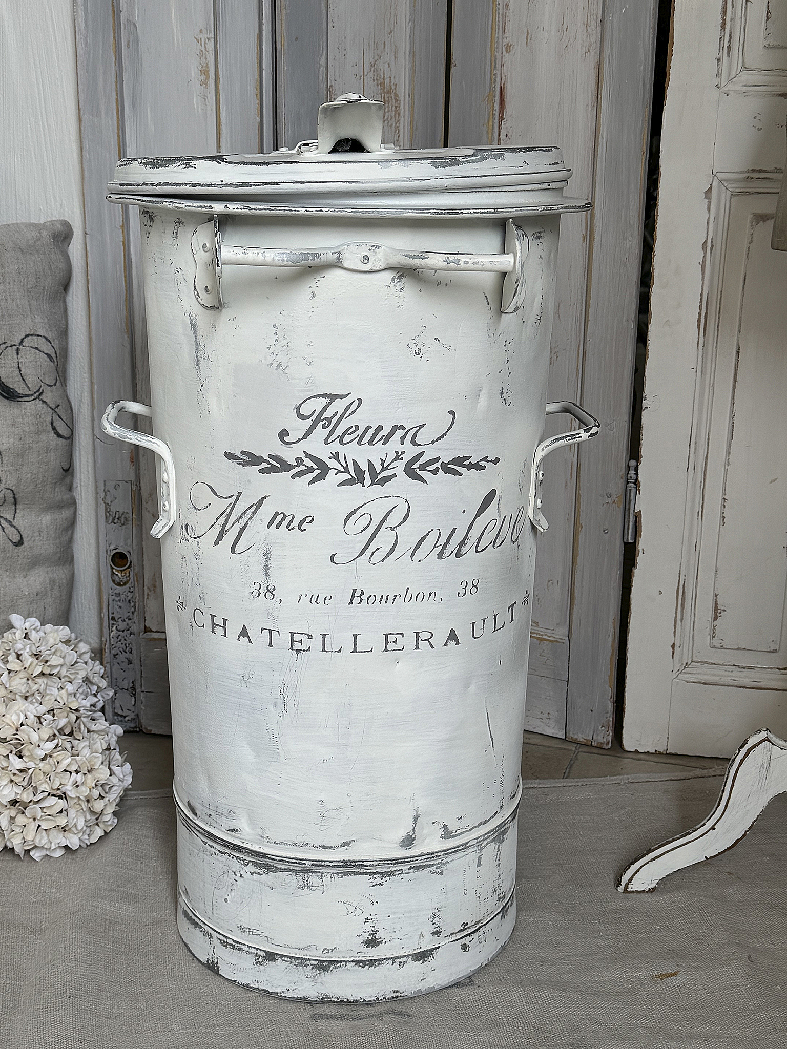 Alte große Zinkmülltonne Fleura***